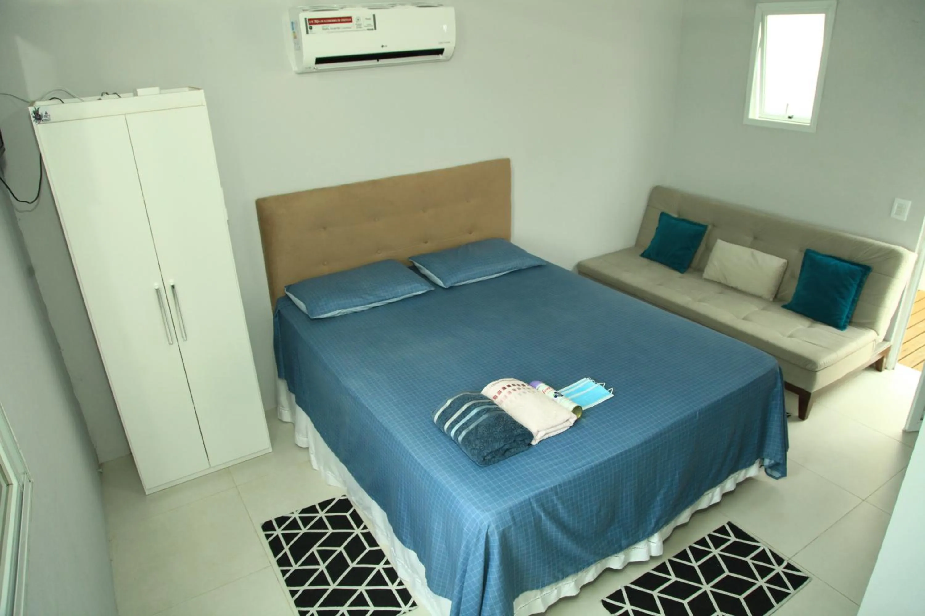 One-Bedroom Apartment in Valentina 24 HORAS