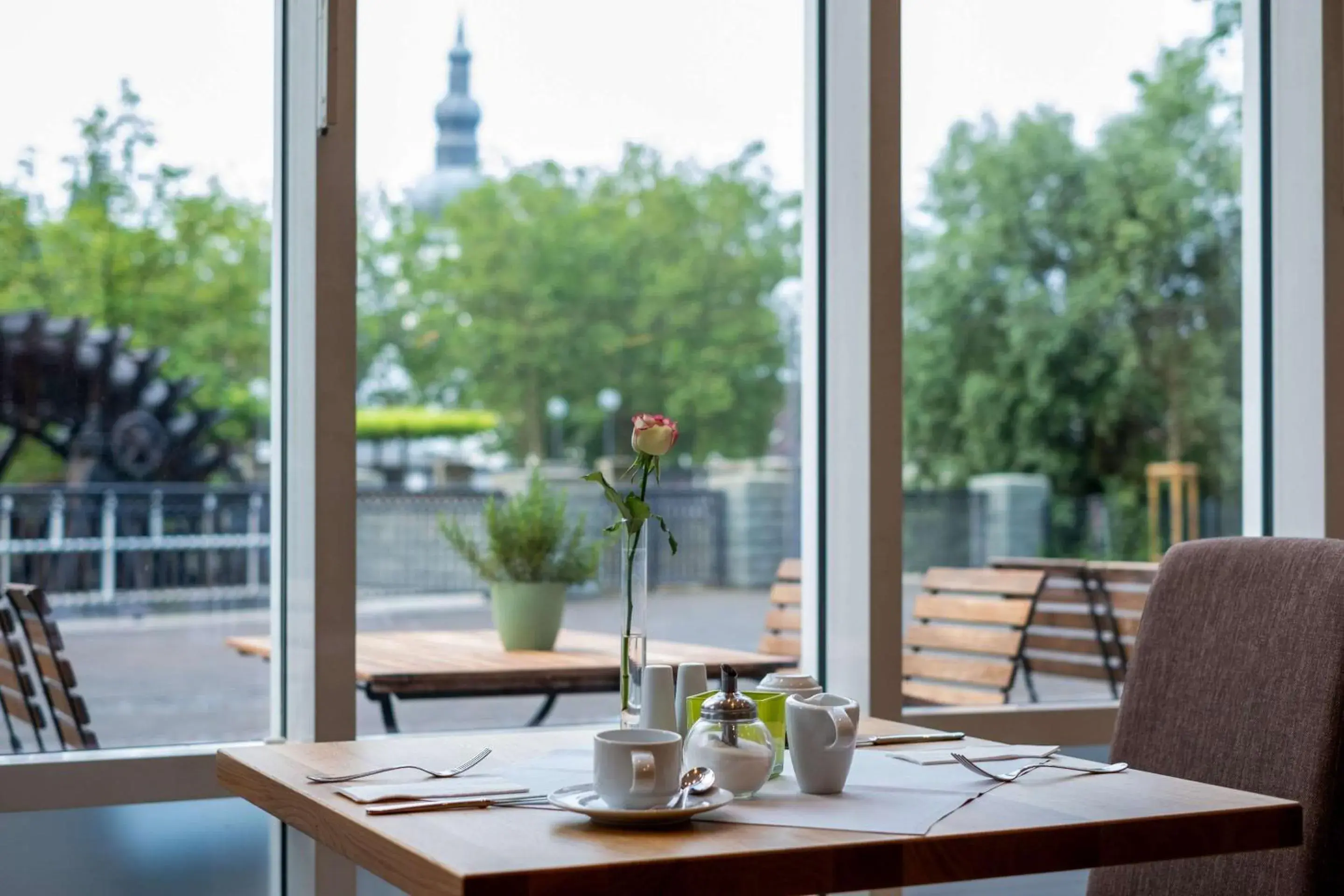 Restaurant/places to eat in Quality Hotel Lippstadt Restaurant/places to eat in Quality Hotel Lippstadt