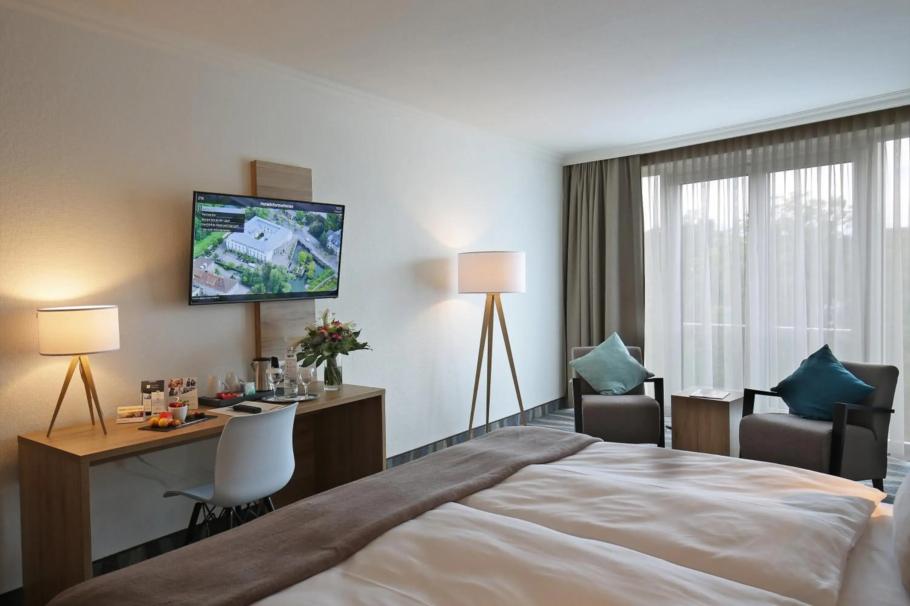 Photo of the whole room, Bed in Quality Hotel Lippstadt Photo of the whole room, Bed in Quality Hotel Lippstadt