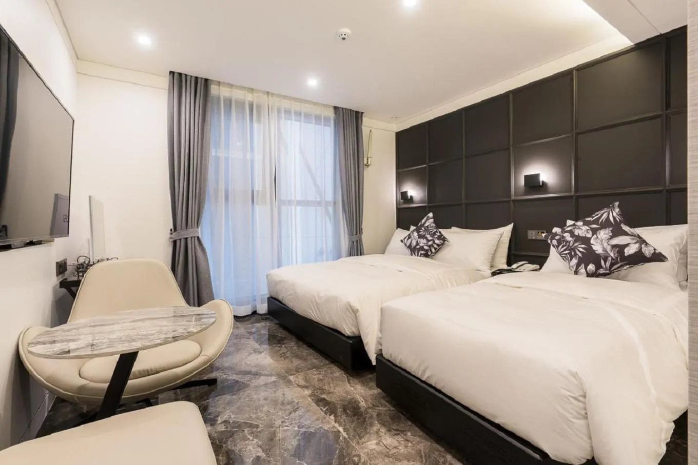 Property building, Bed in HOTEL THE MAY Jongno