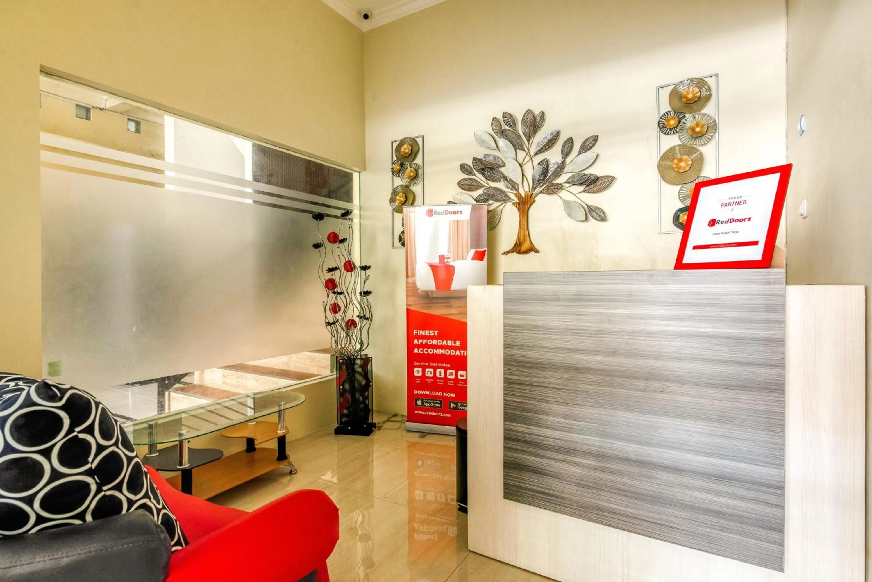 RedDoorz Syariah @ Kertomenanggal Surabaya