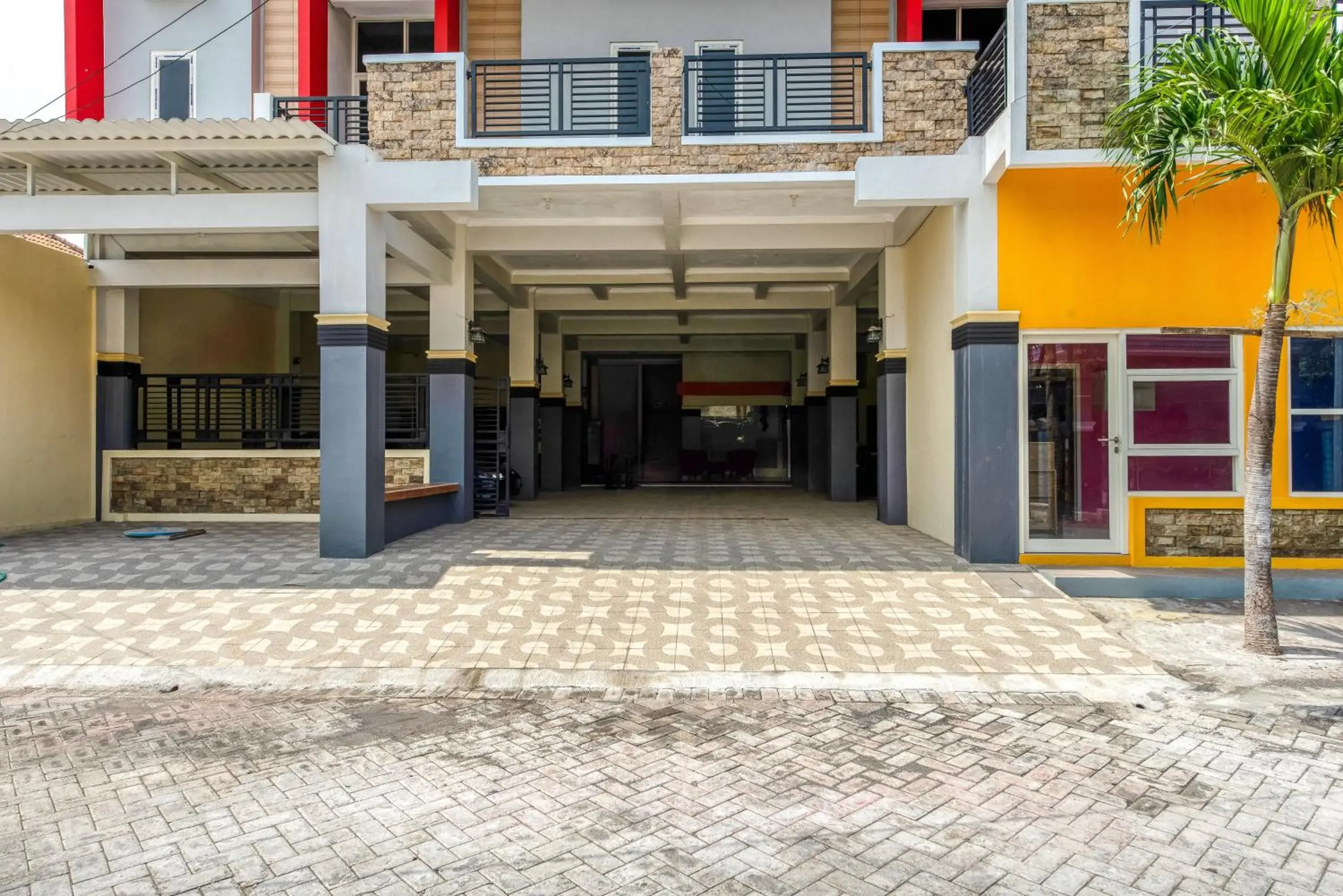 RedDoorz Syariah @ Kertomenanggal Surabaya RedDoorz Syariah @ Kertomenanggal Surabaya