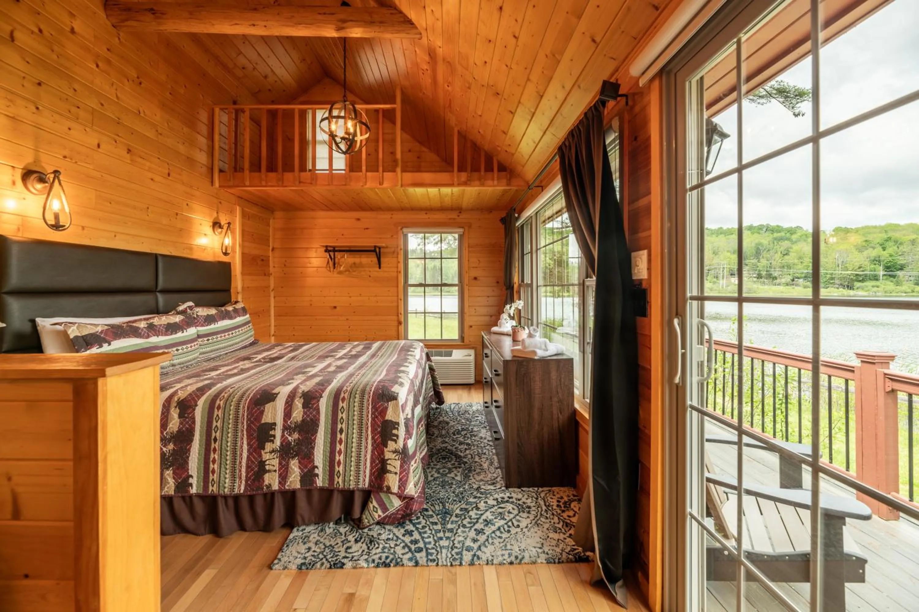 Bed in Presidential Mountain Resort