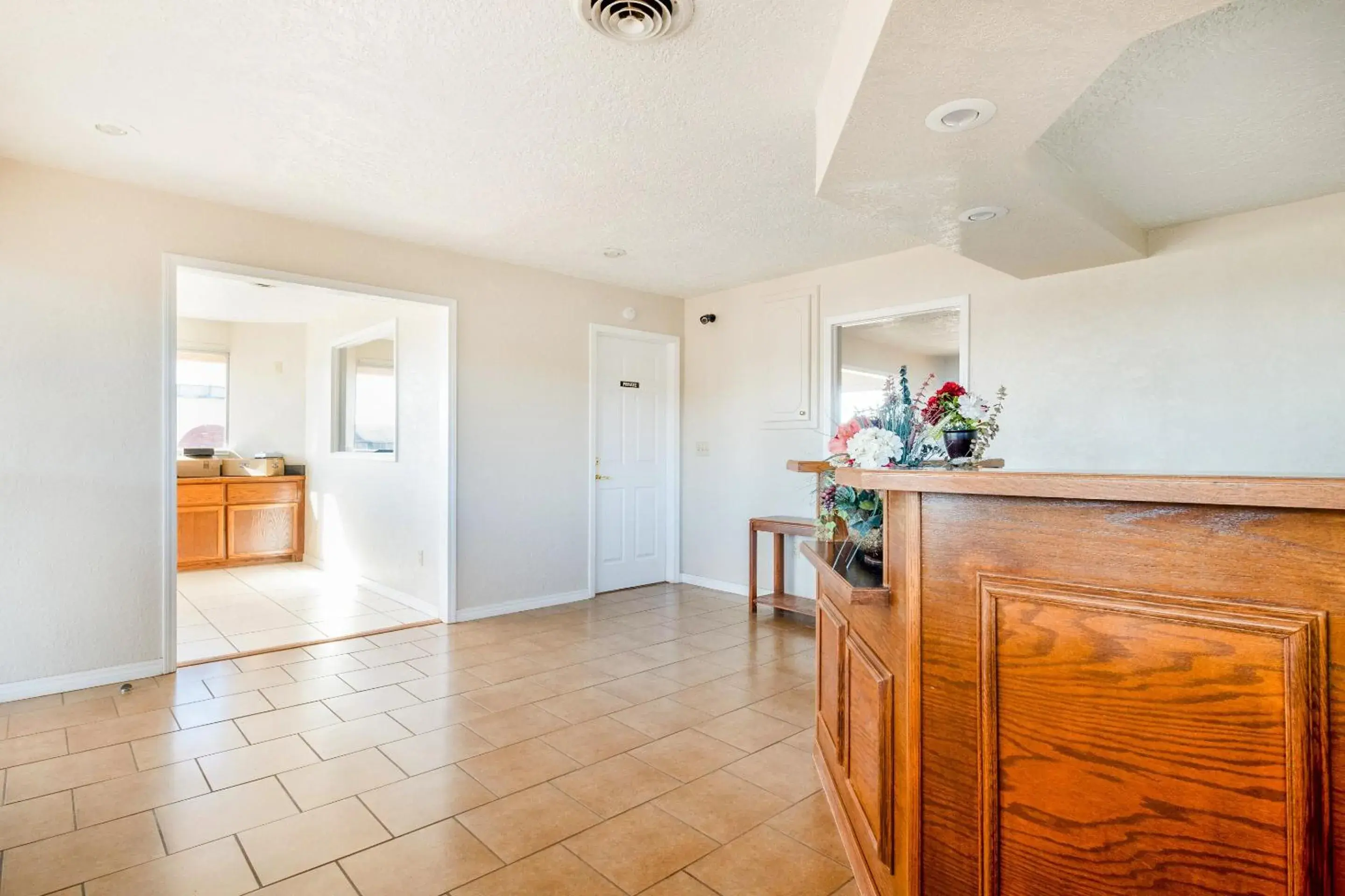 Lobby or reception in OYO Hotel Elk City OK Route 66 Lobby or reception in OYO Hotel Elk City OK Route 66