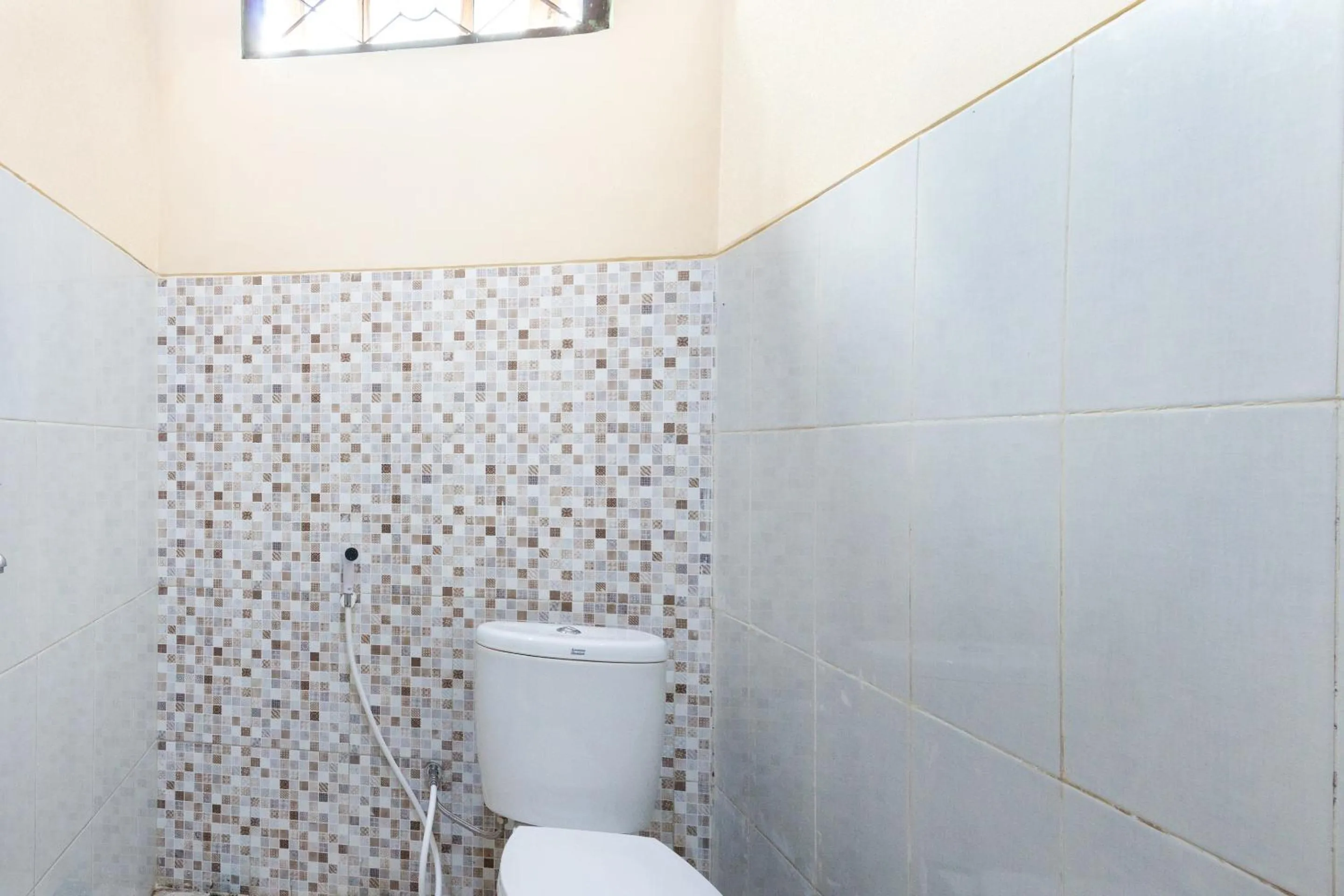 Bathroom in Hotel O Safira Family Residence Syariah