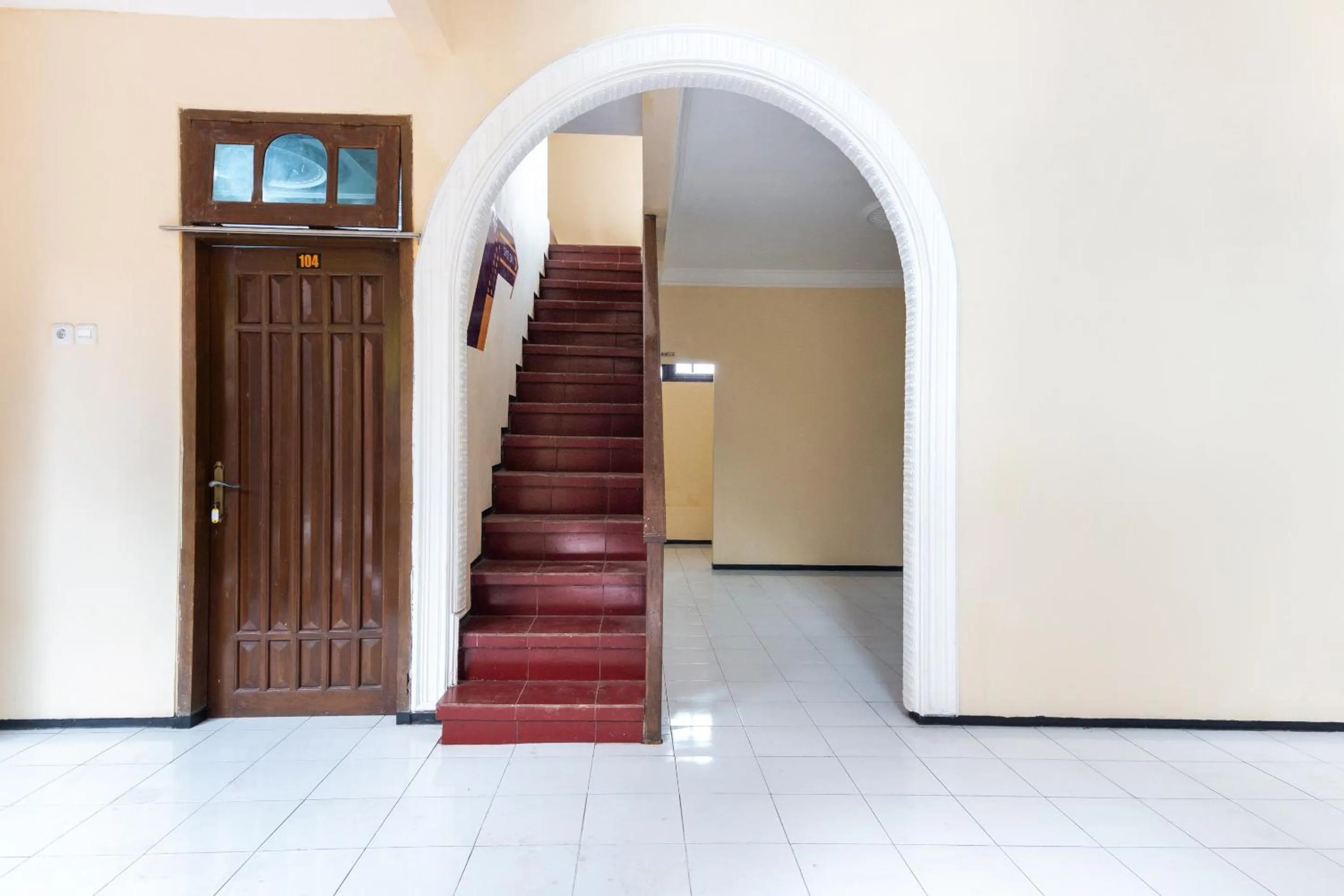 Lobby or reception in Hotel O Safira Family Residence Syariah