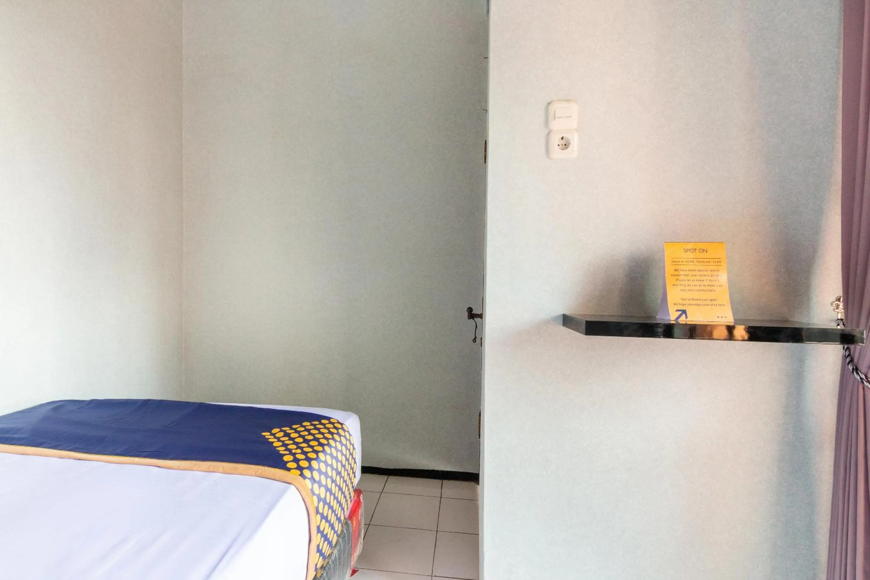 Bedroom, Bed in Hotel O Safira Family Residence Syariah