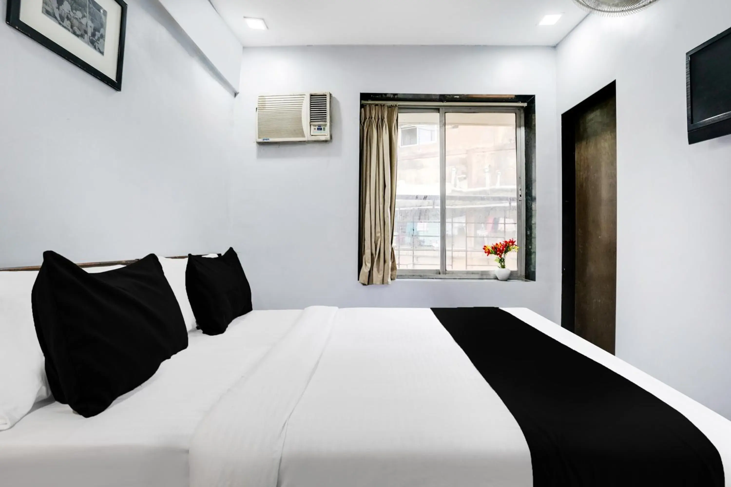 Bedroom, Bed in Super Collection O Andheri Near Mumbai Airport Formerly We Stay Bedroom, Bed in Super Collection O Andheri Near Mumbai Airport Formerly We Stay