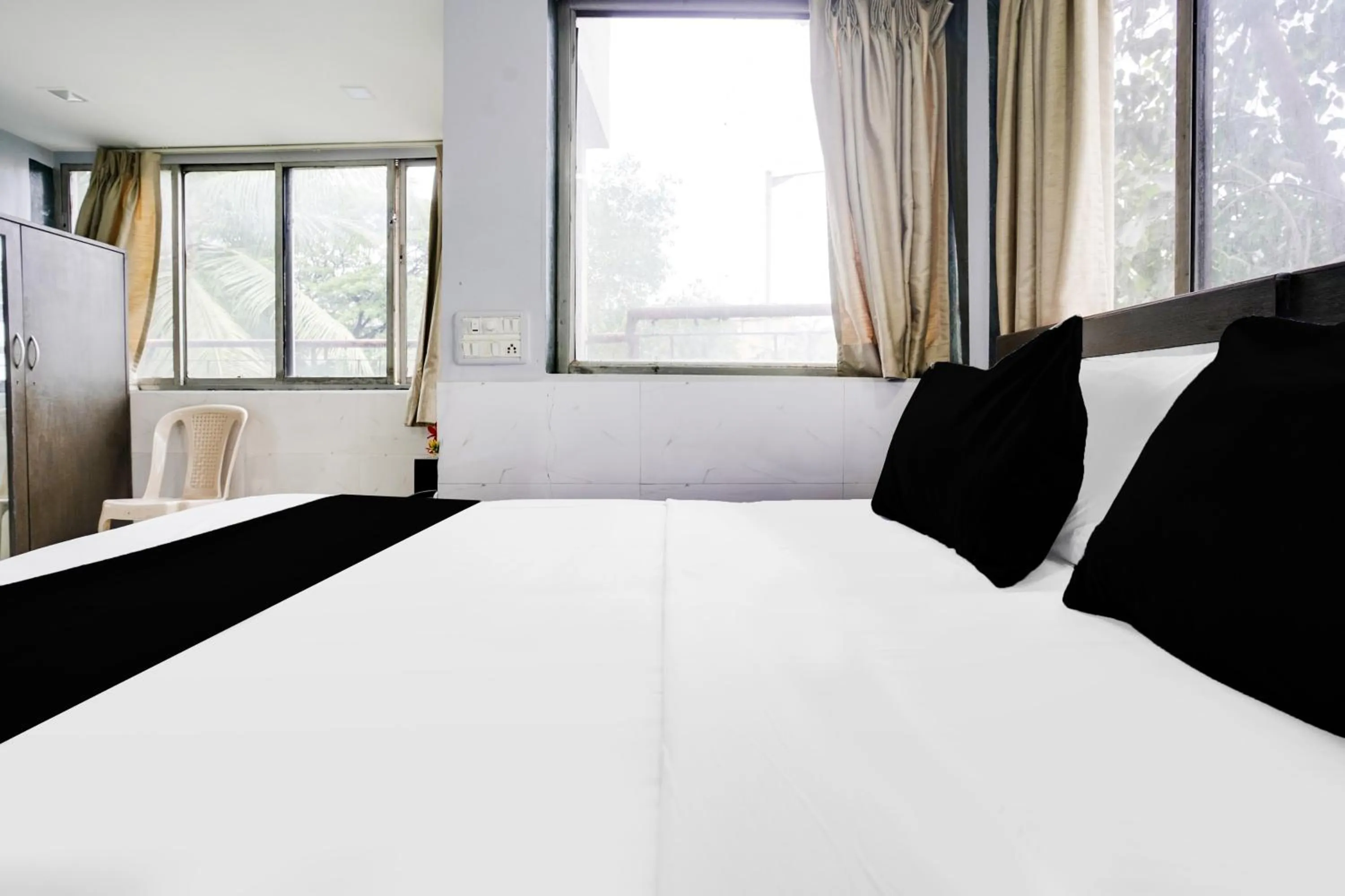 Bedroom, Bed in Super Collection O Andheri Near Mumbai Airport Formerly We Stay