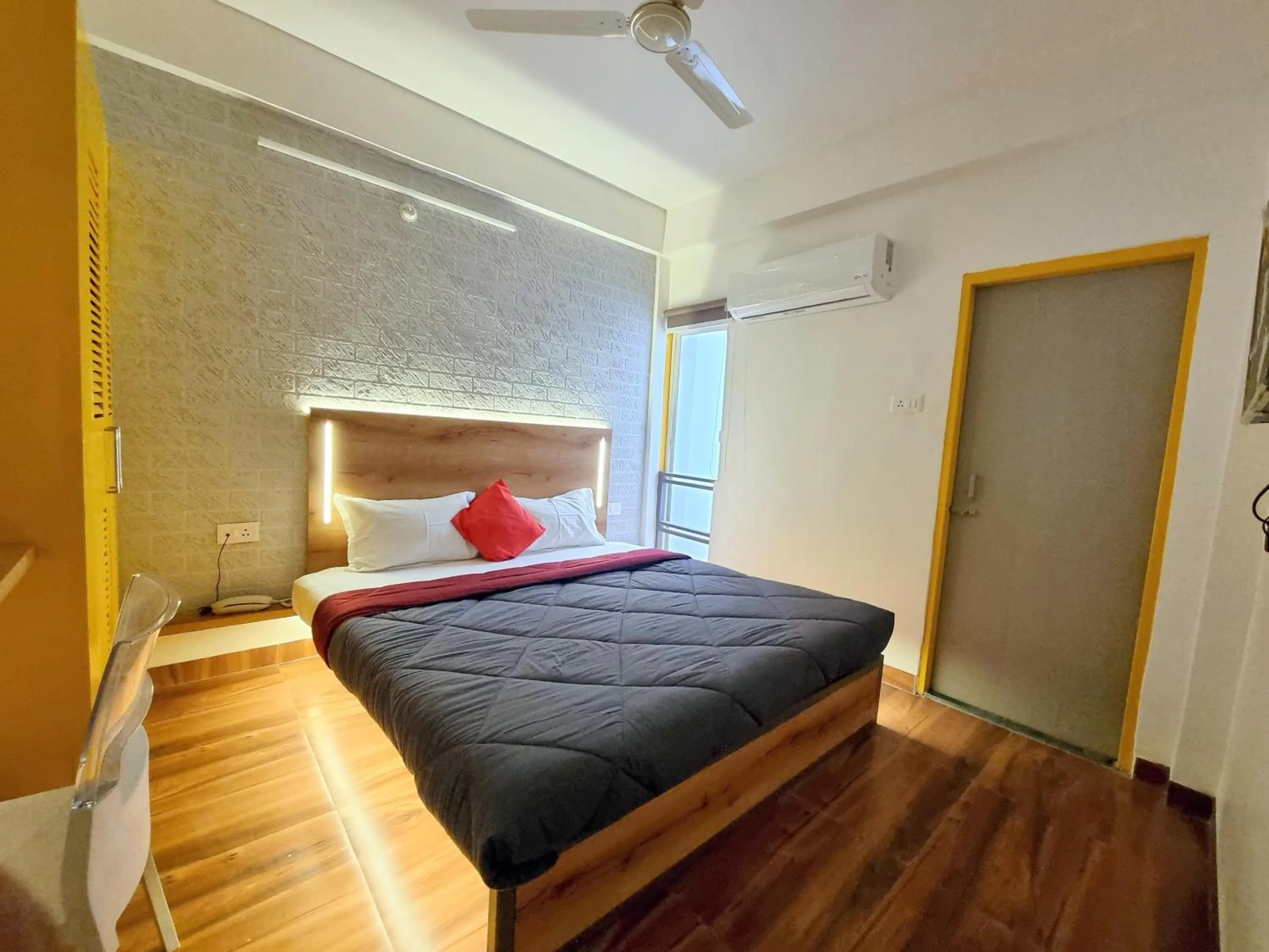 View (from property/room), Bed in Stayinn Nest