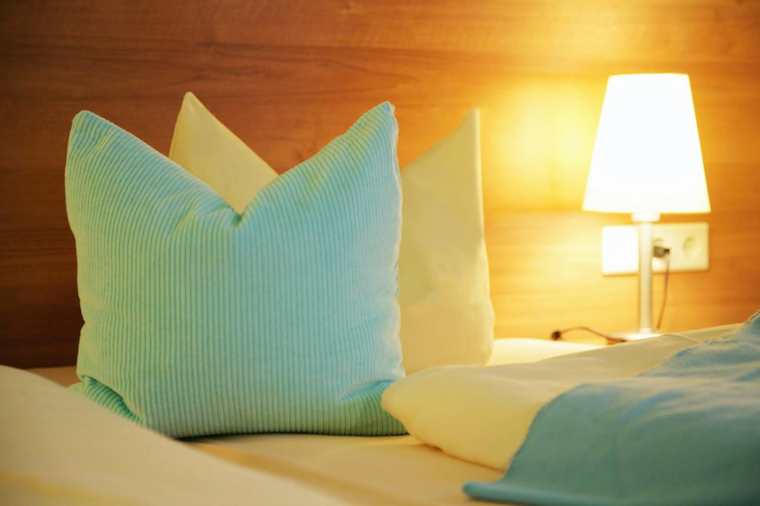 Bedroom, Bed in ateckhotel Kirchheim/Teck