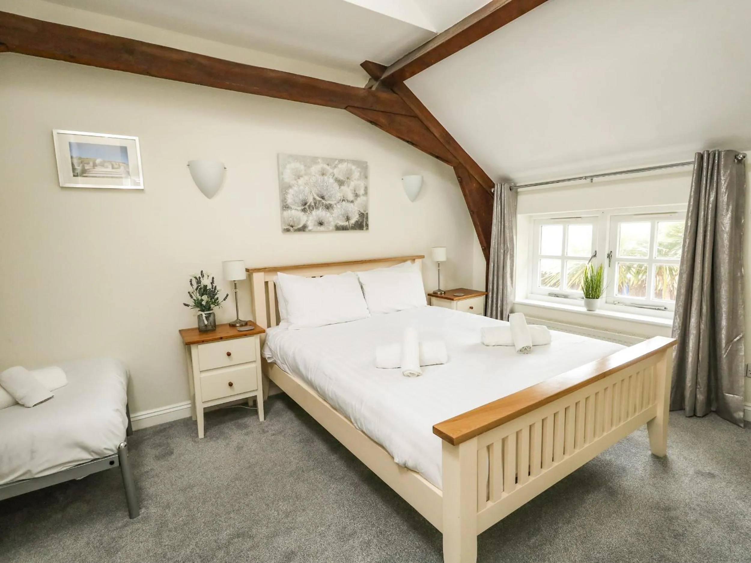 Bed in Footprint