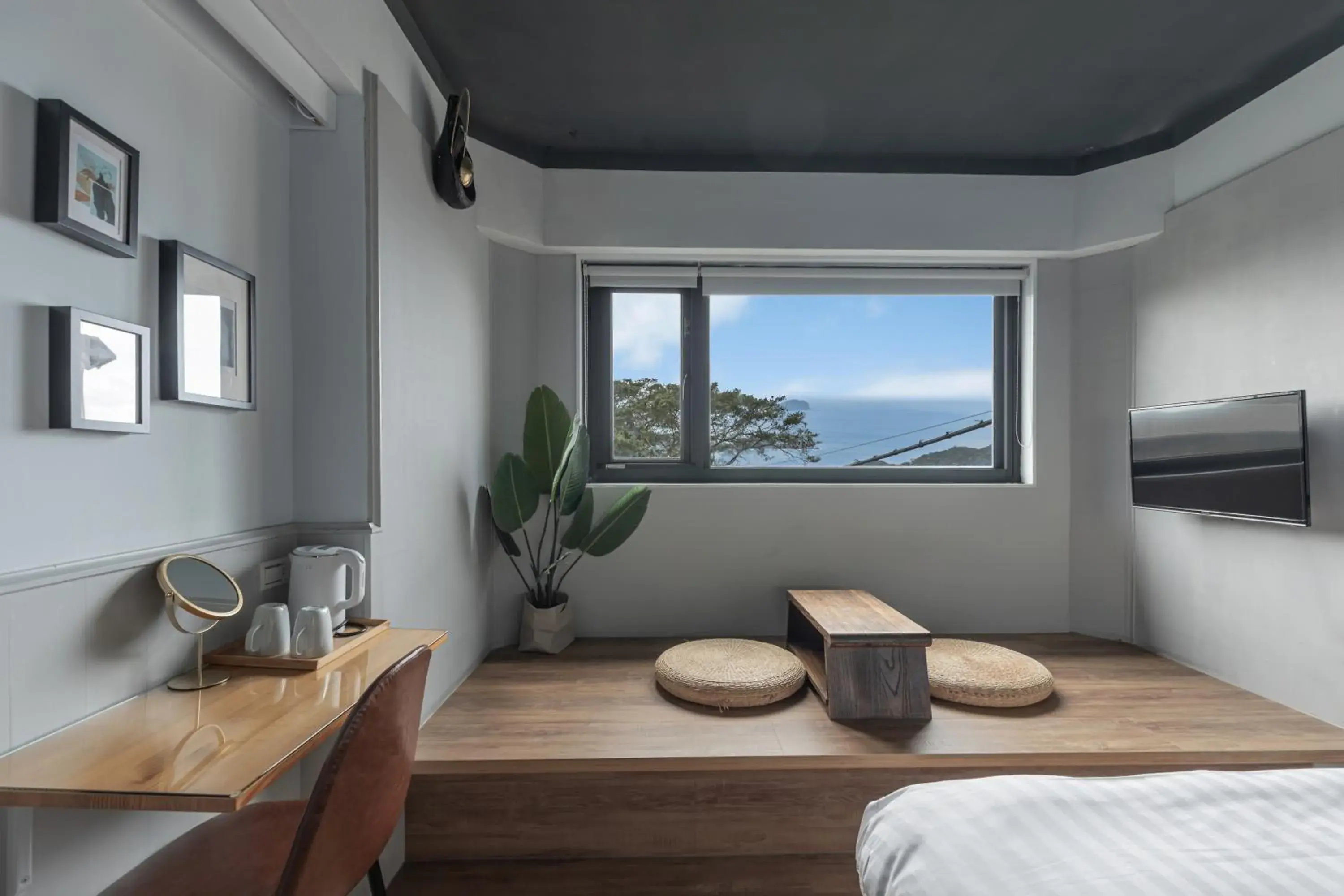 Photo of the whole room, Bed in Jiufen The Ocean Theory Photo of the whole room, Bed in Jiufen The Ocean Theory