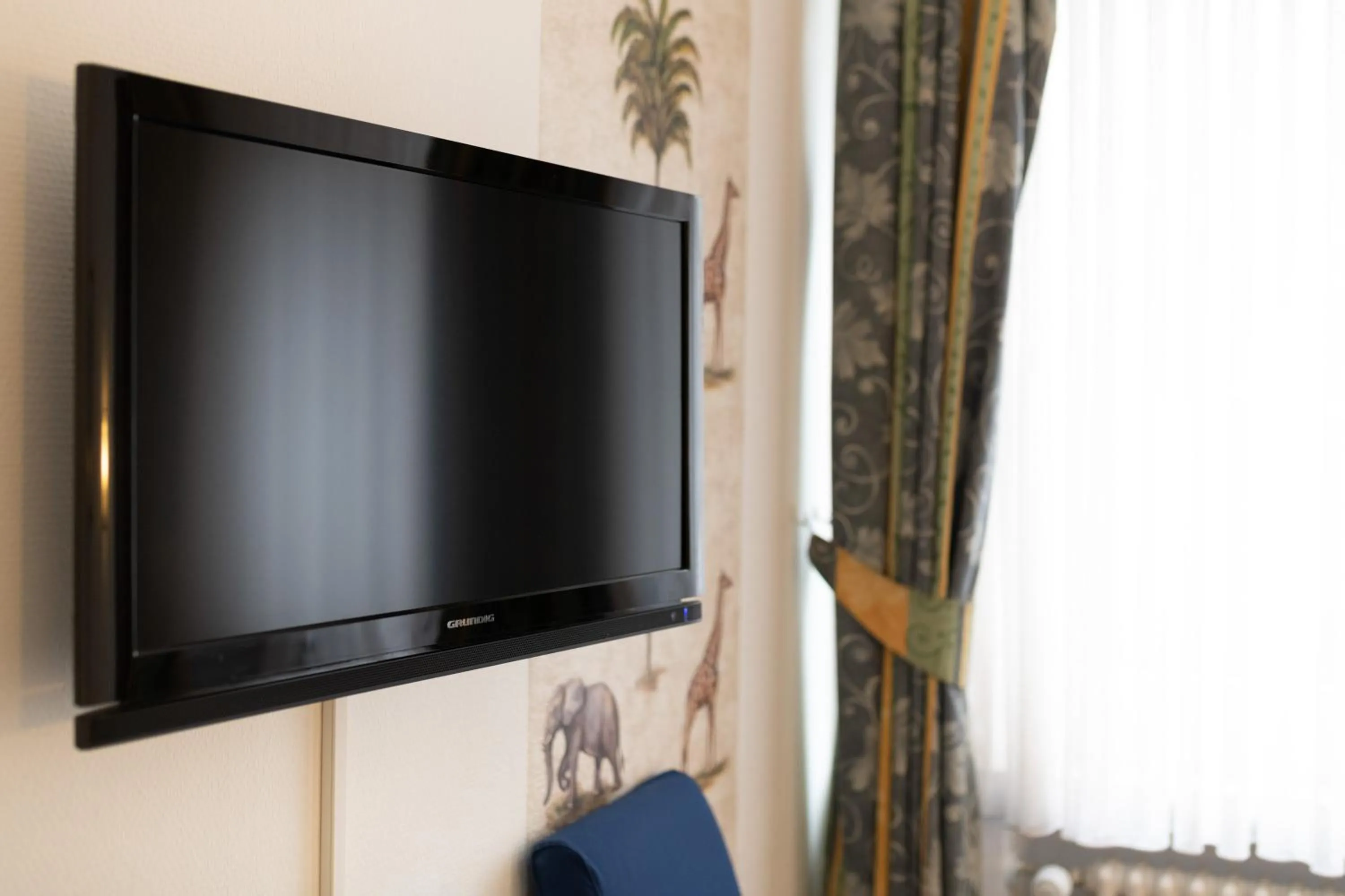 TV and multimedia in Hotel Königshof The Arthouse