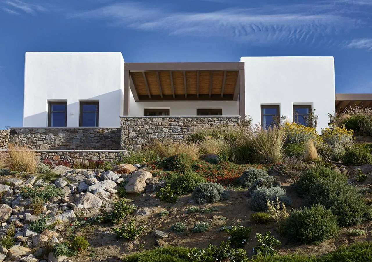 Property building in Bonzoe Suites & Villas