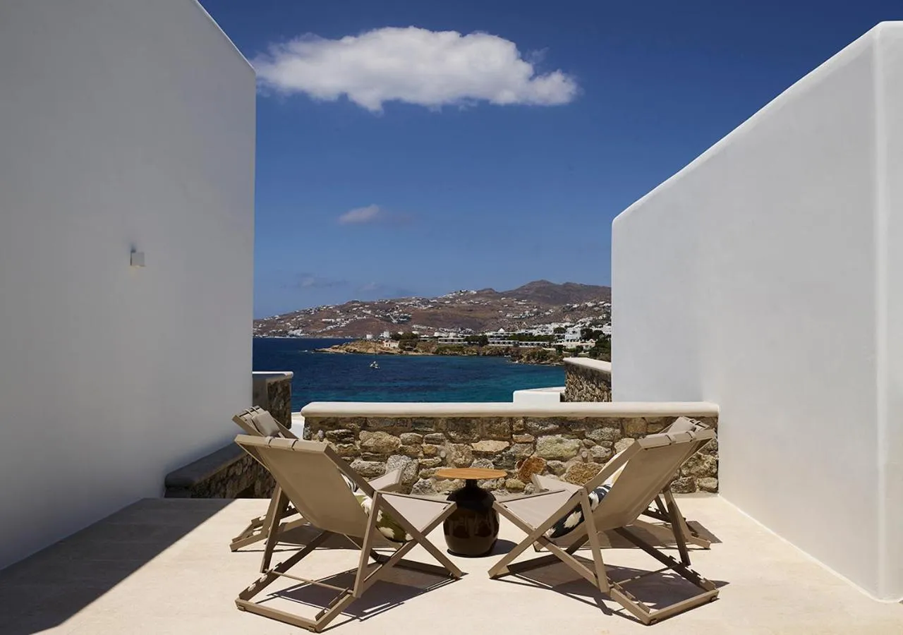 Balcony/Terrace in Bonzoe Suites & Villas