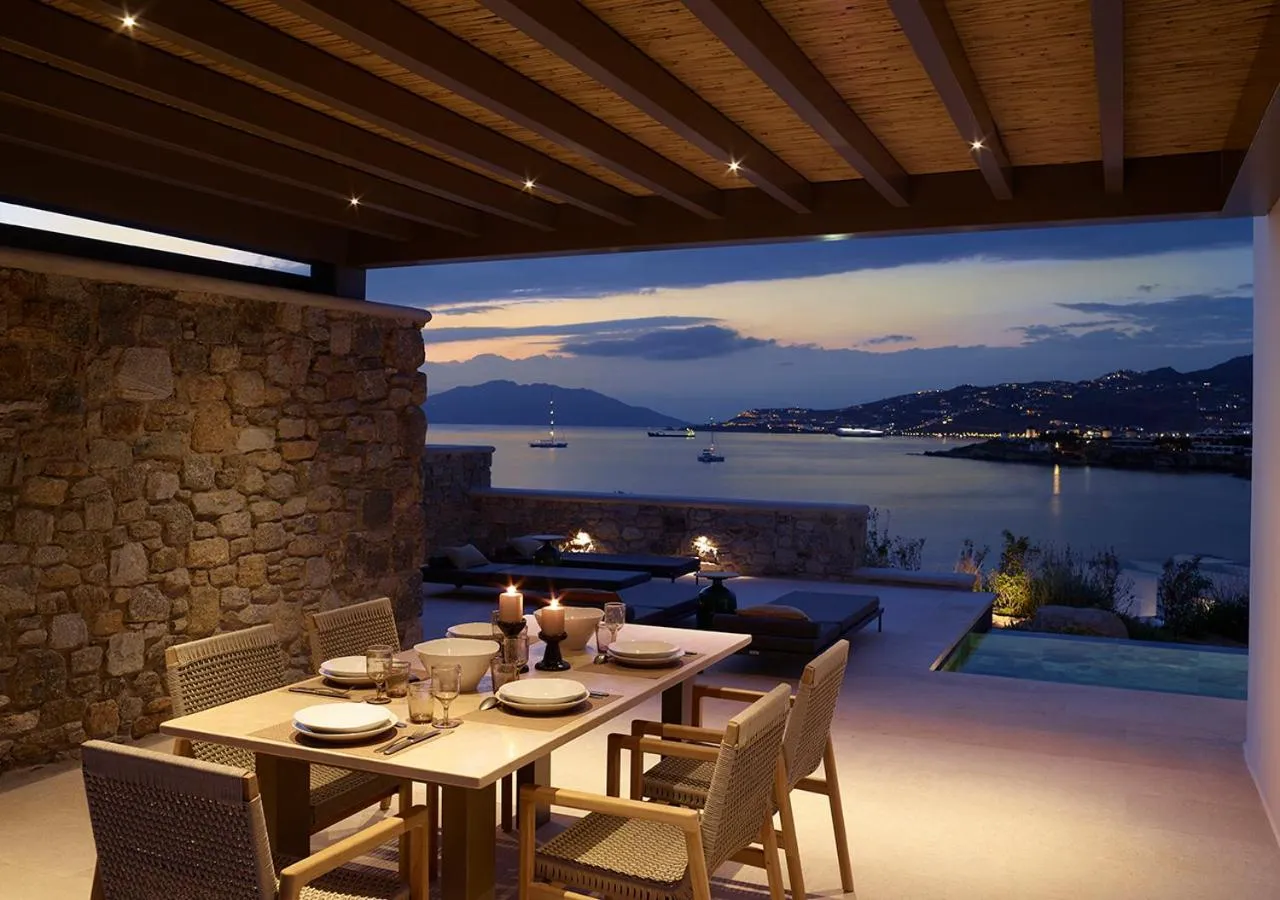 Balcony/Terrace in Bonzoe Suites & Villas