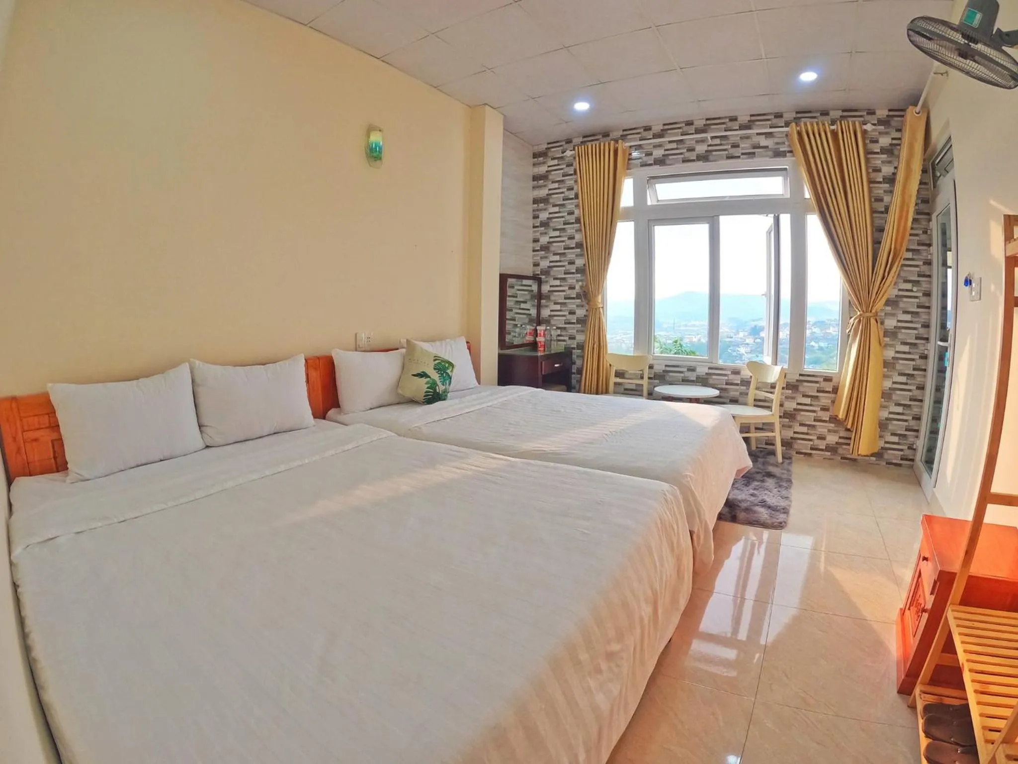 Bedroom, Bed in Da Lat Ngoi Sao Viet