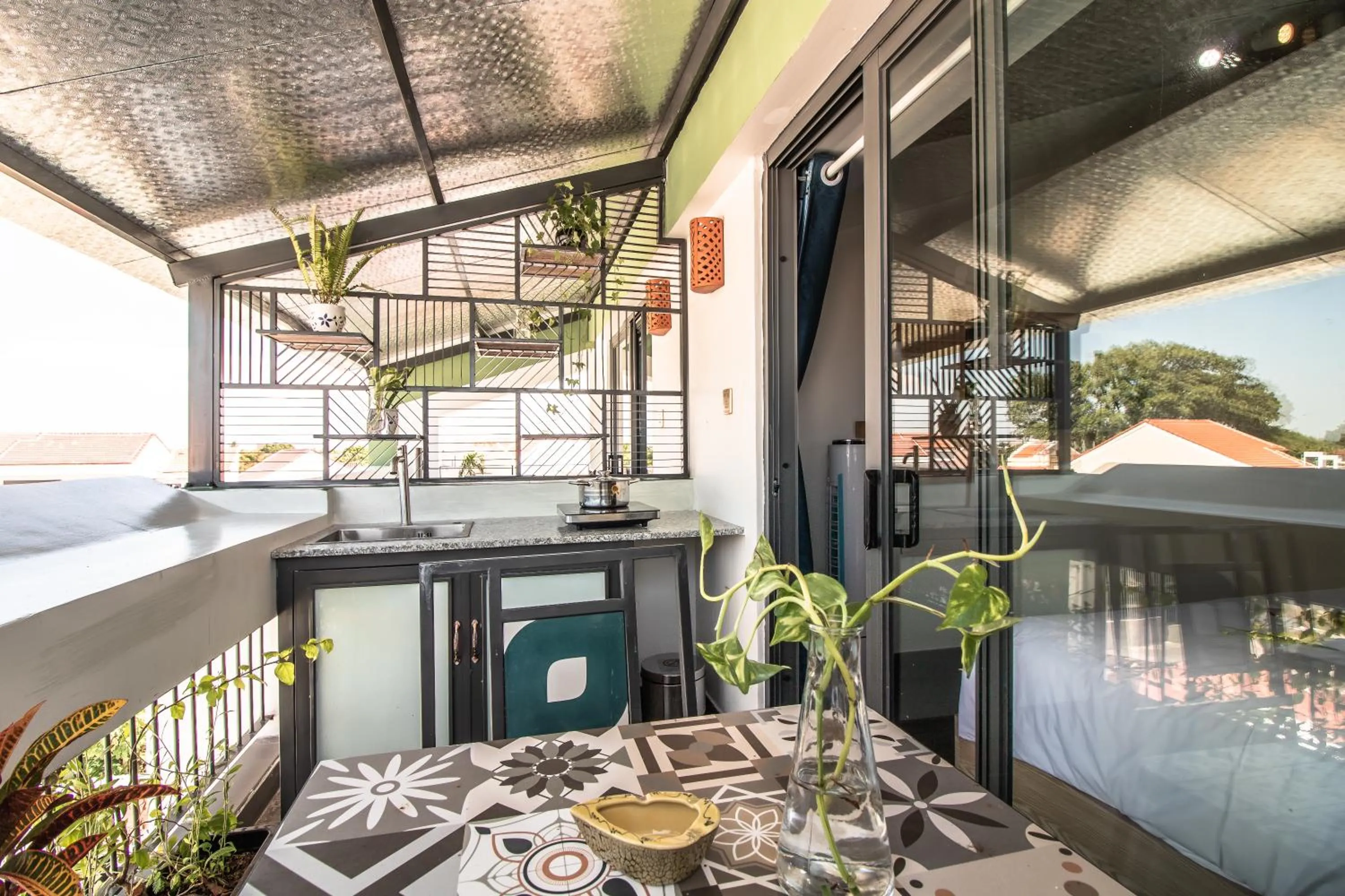 Kitchen or kitchenette in HOI AN HEART LODGE