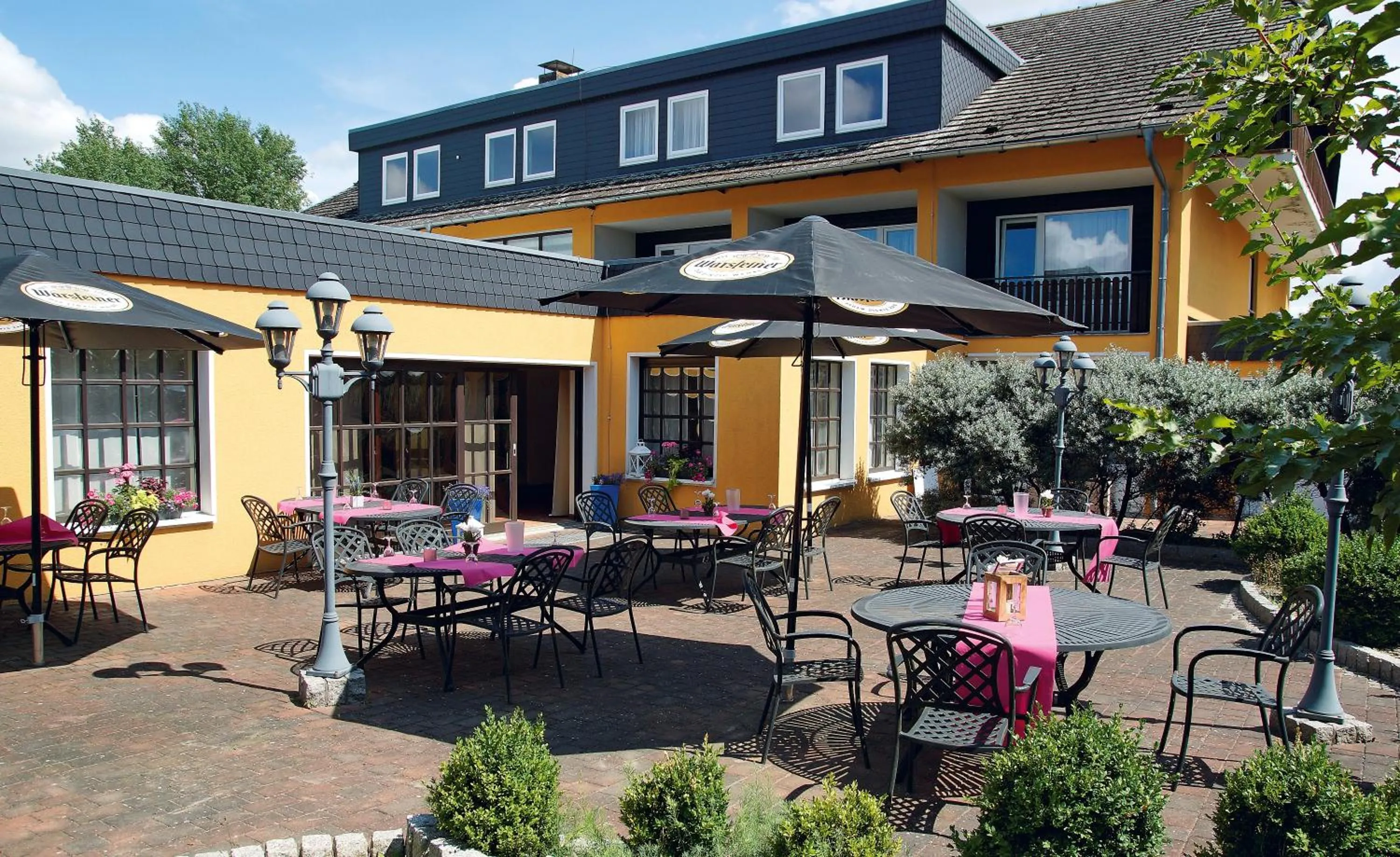 Patio in AVALON Hotelpark Königshof