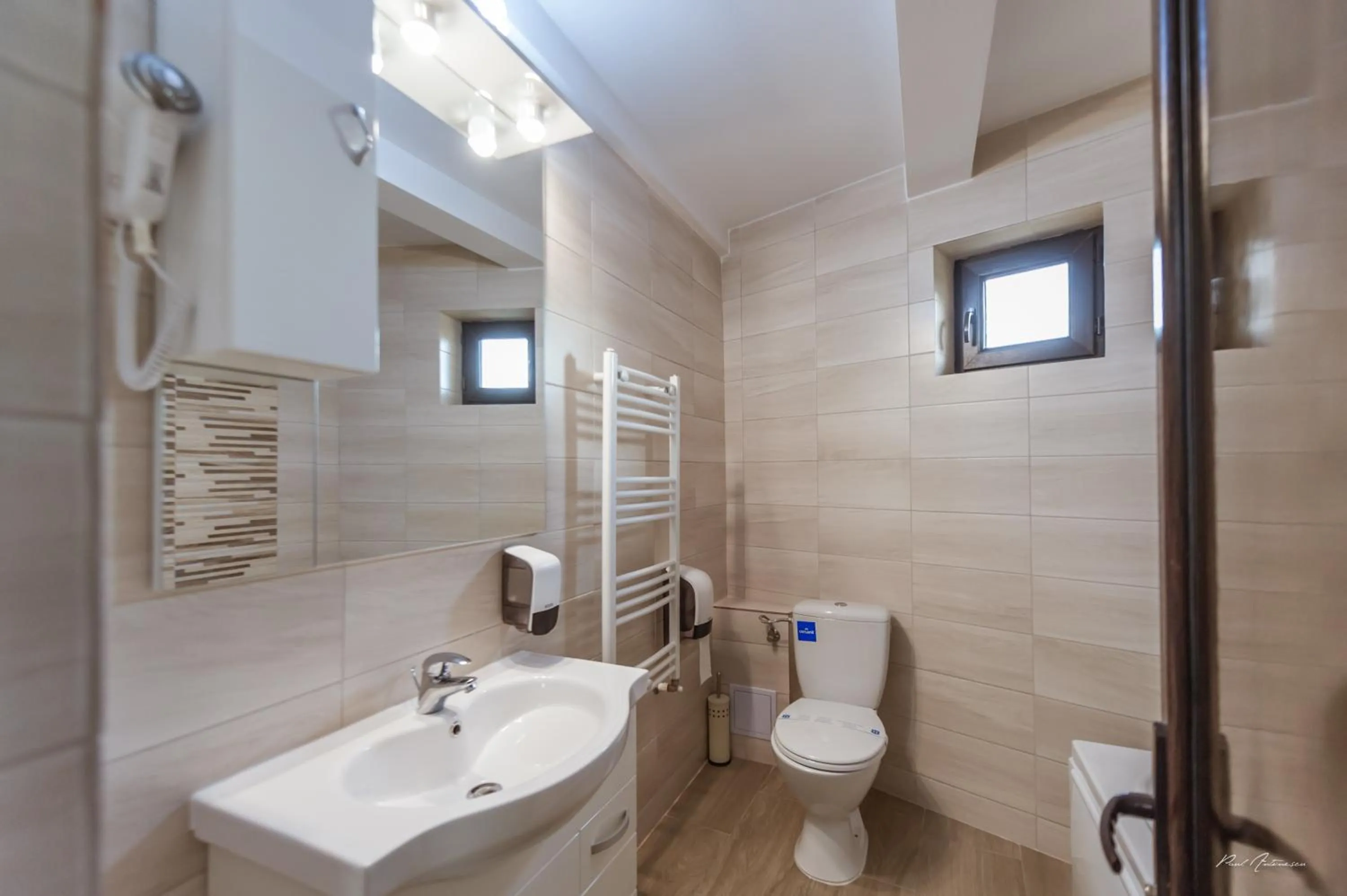 Toilet in Dany Rent A Home