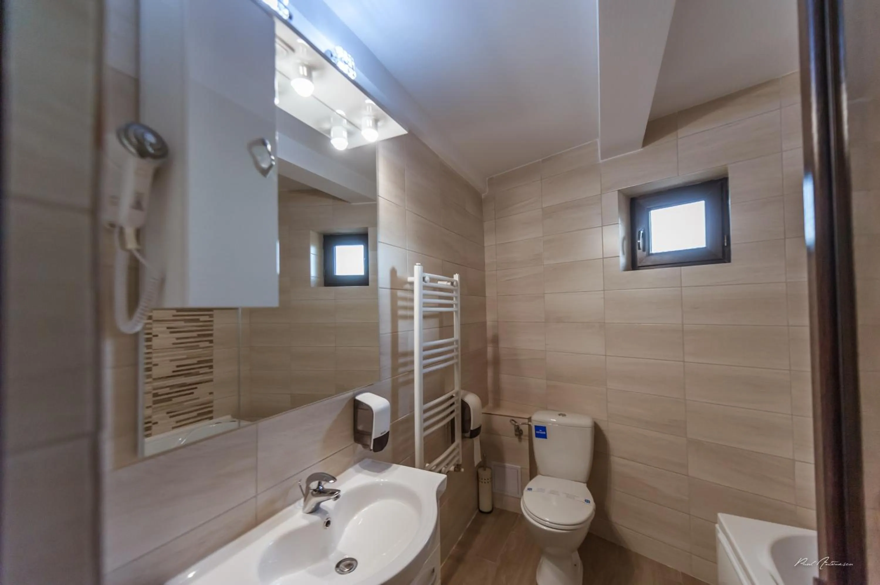 Toilet in Dany Rent A Home
