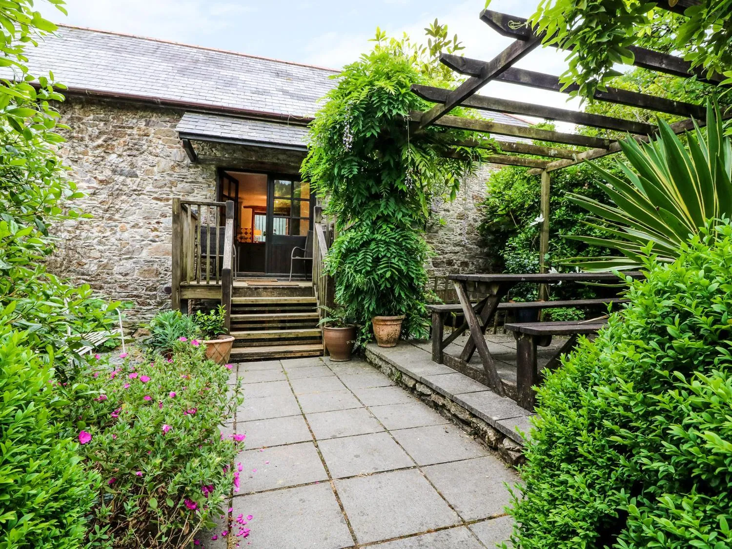 The Cider Barn