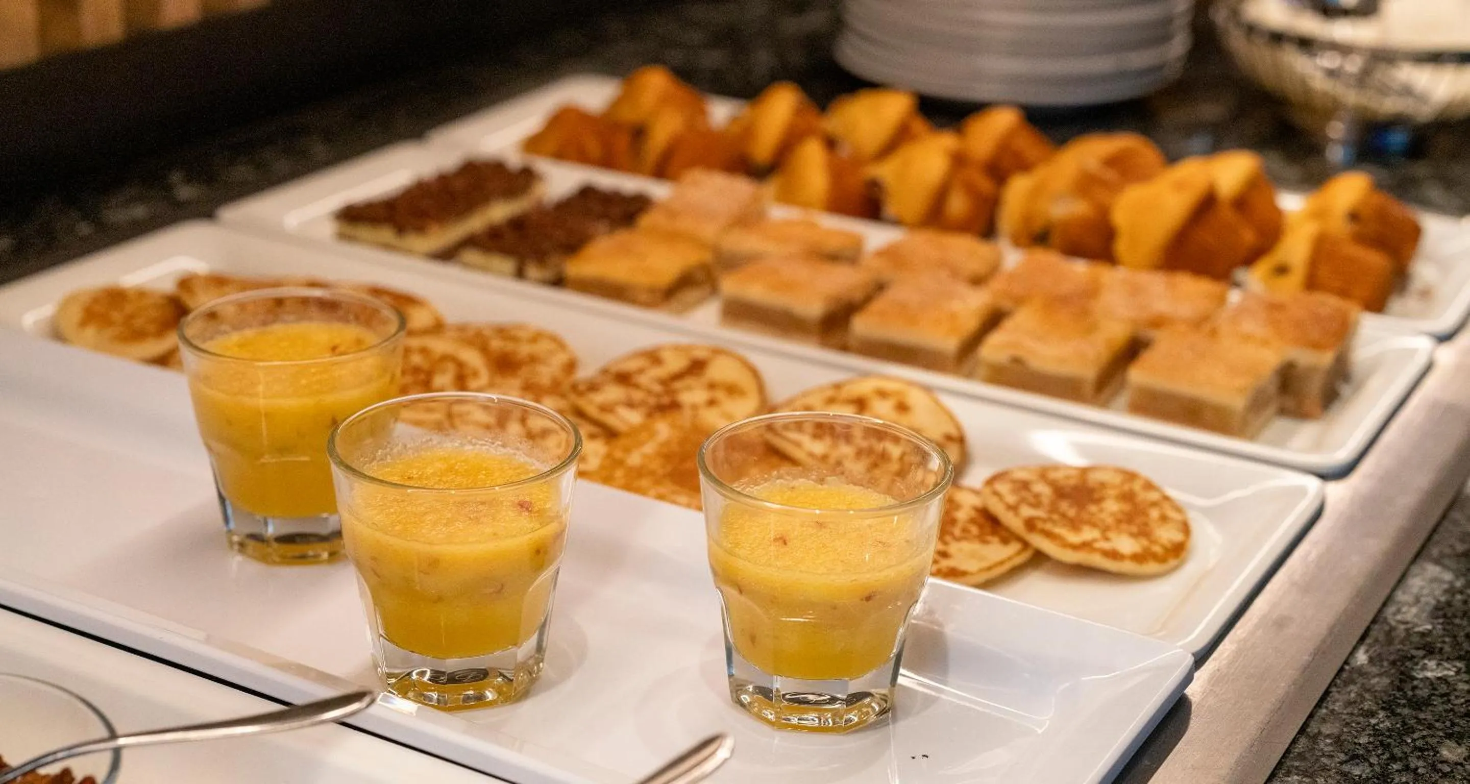 Buffet breakfast in Sure Hotel by Best Western Hilden-Düsseldorf