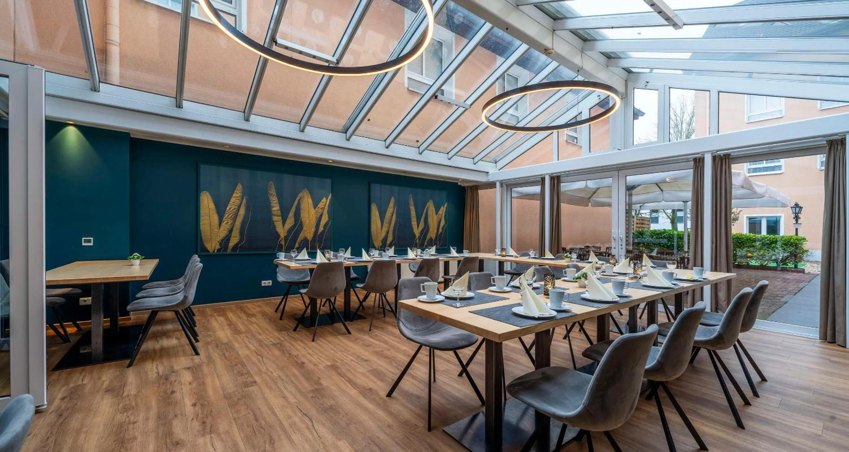 Food and drinks in Sure Hotel by Best Western Hilden-Düsseldorf