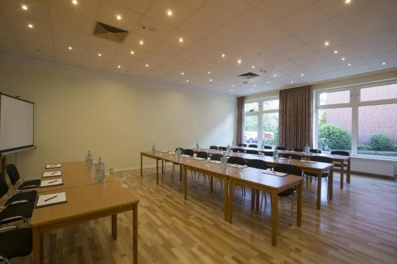 Business facilities in Sportpark Hotel Isernhagen
