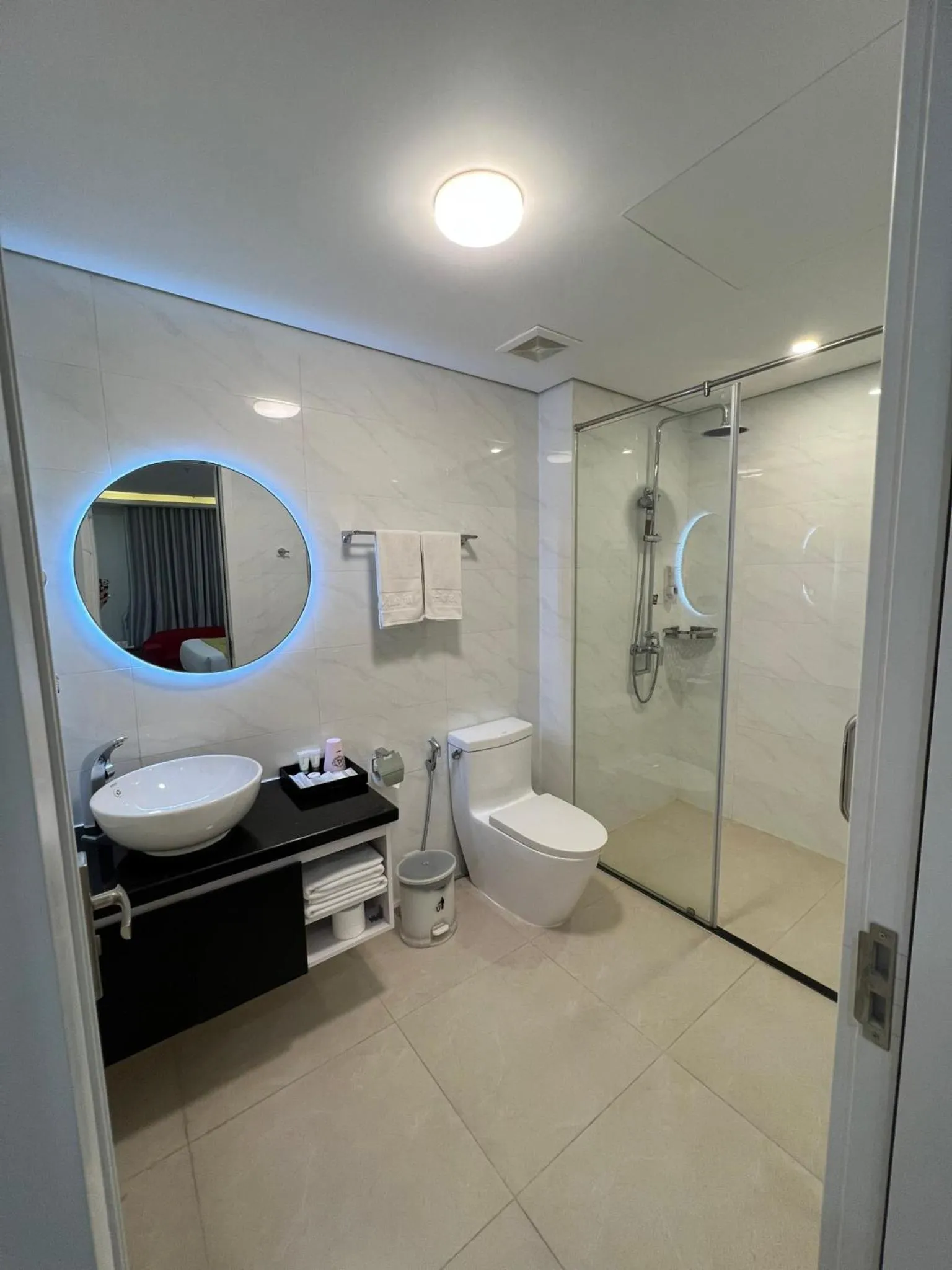 Shower in Hotel Villa Ju