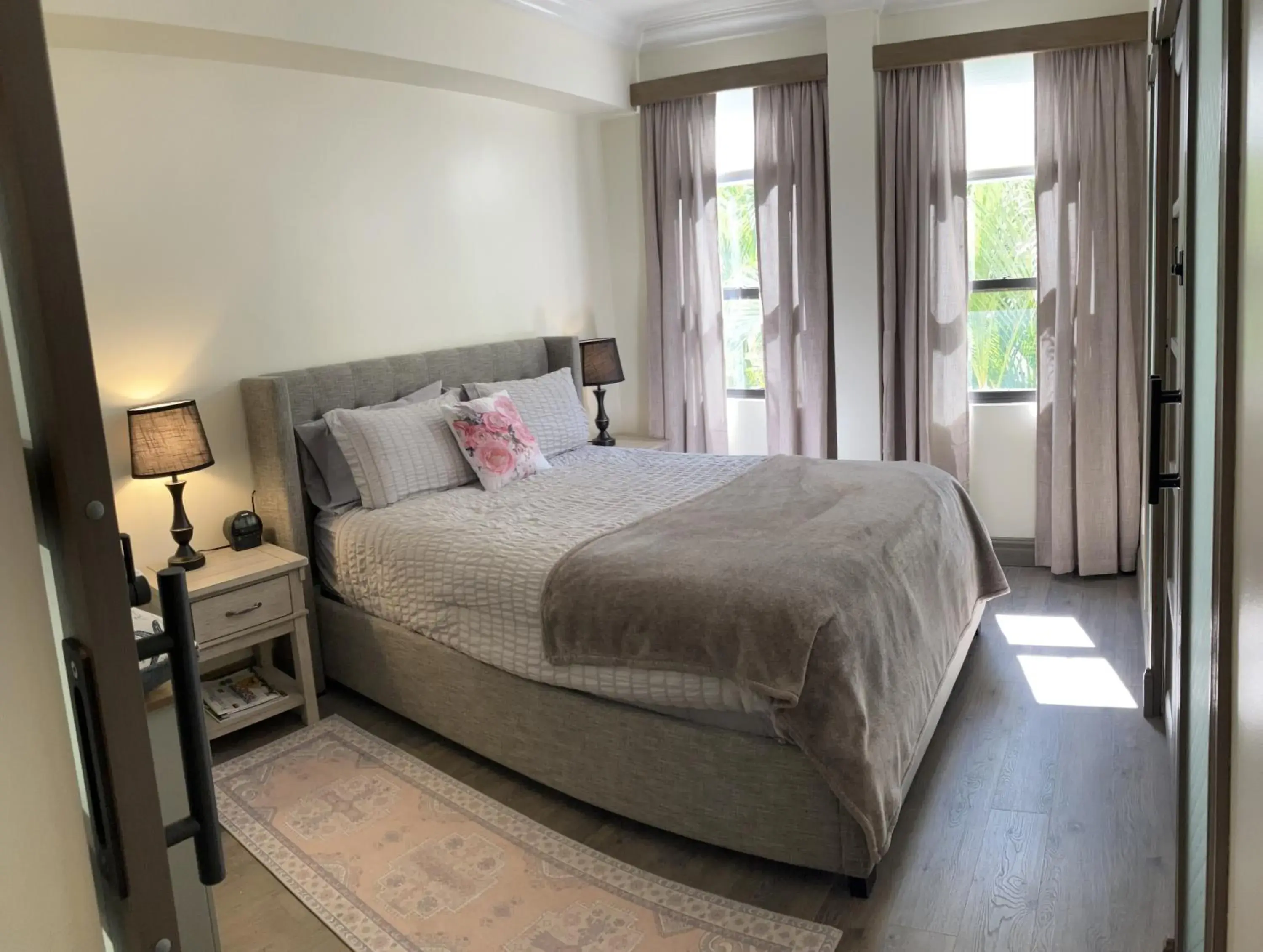 Pink Orchid in ORCHID SUITES - Historic Palm Beach Hotel Condominium Pink Orchid in ORCHID SUITES - Historic Palm Beach Hotel Condominium