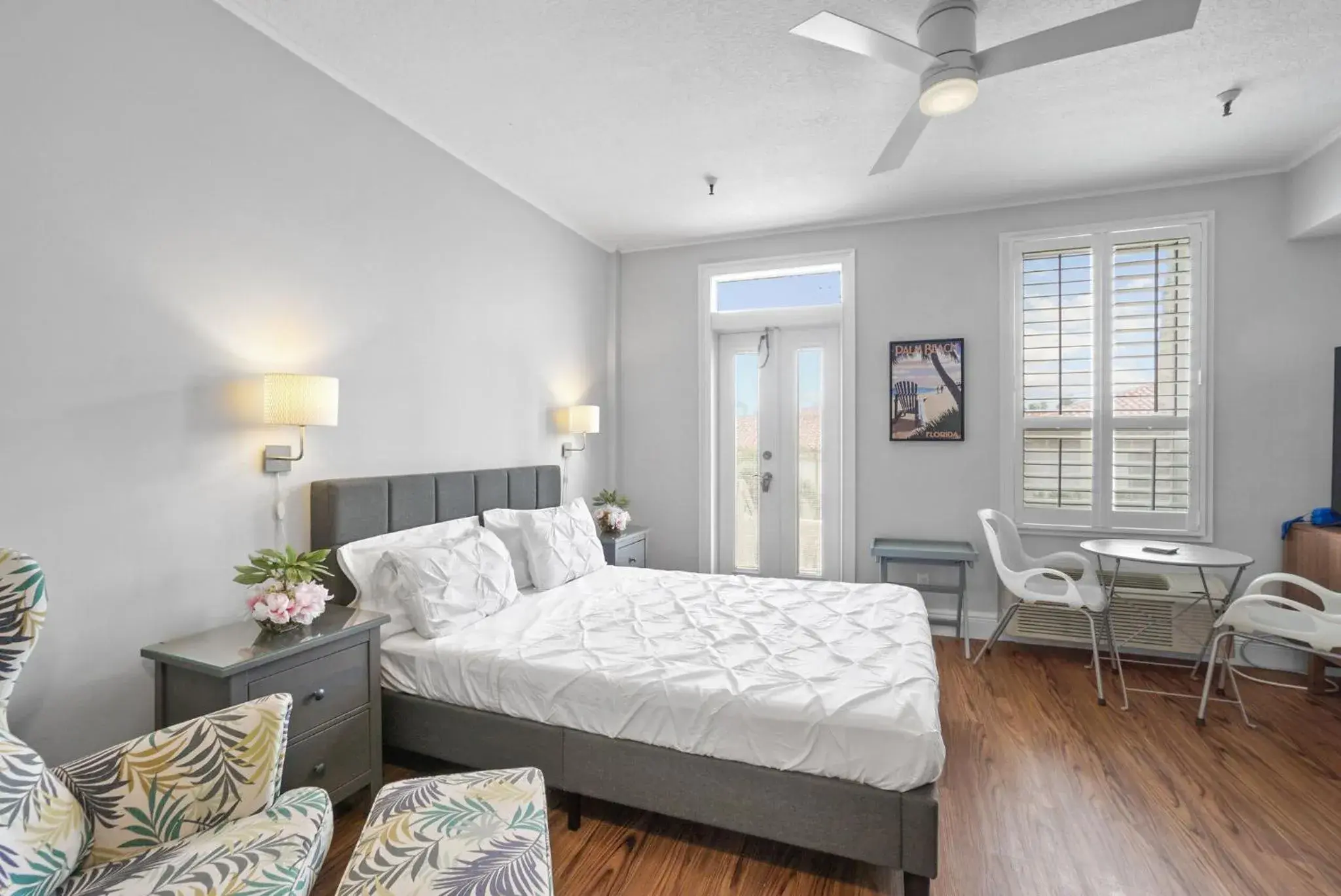 Bijou Terrace in ORCHID SUITES - Historic Palm Beach Hotel Condominium Bijou Terrace in ORCHID SUITES - Historic Palm Beach Hotel Condominium