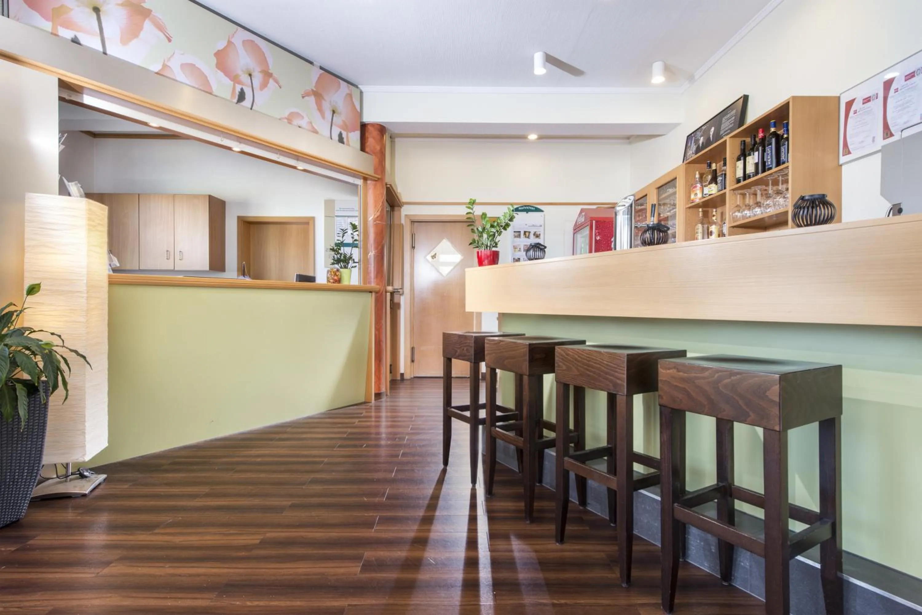 Lounge or bar in ibis Hotel Eisenach