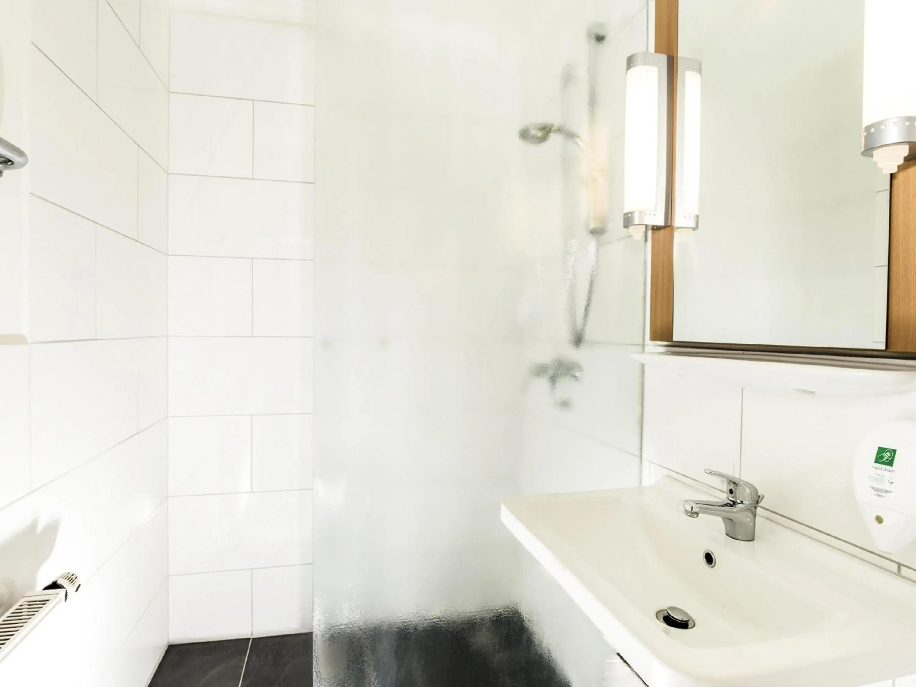 Bedroom in ibis Hotel Eisenach Bedroom in ibis Hotel Eisenach