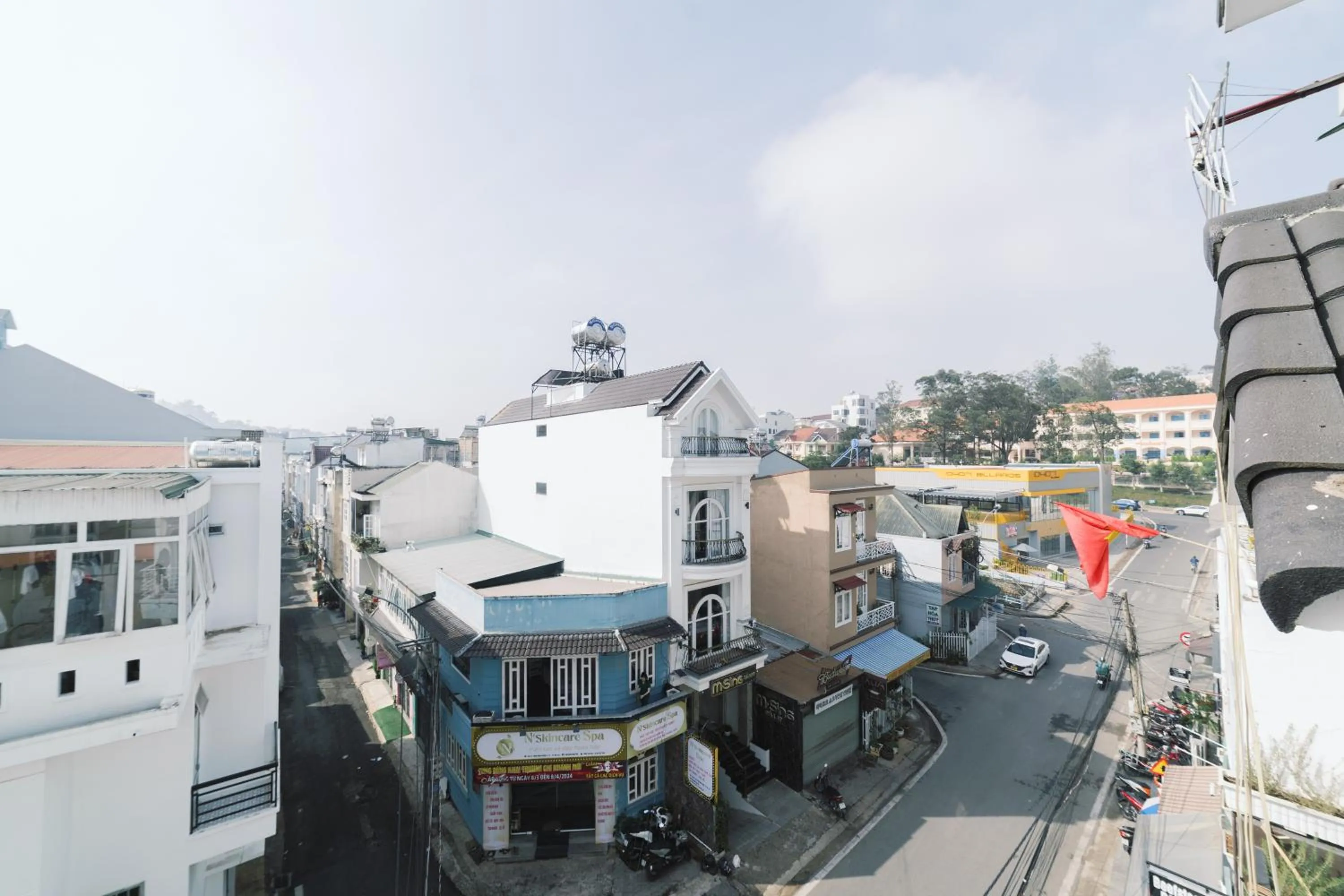 City view in Mat Troi Vang Dalat Hotel