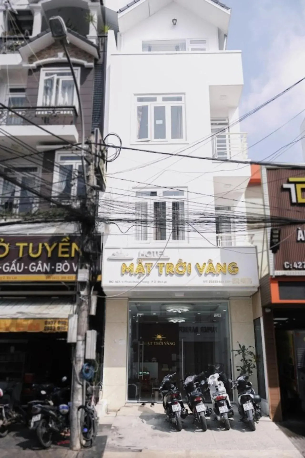 Property building in Mat Troi Vang Dalat Hotel Property building in Mat Troi Vang Dalat Hotel