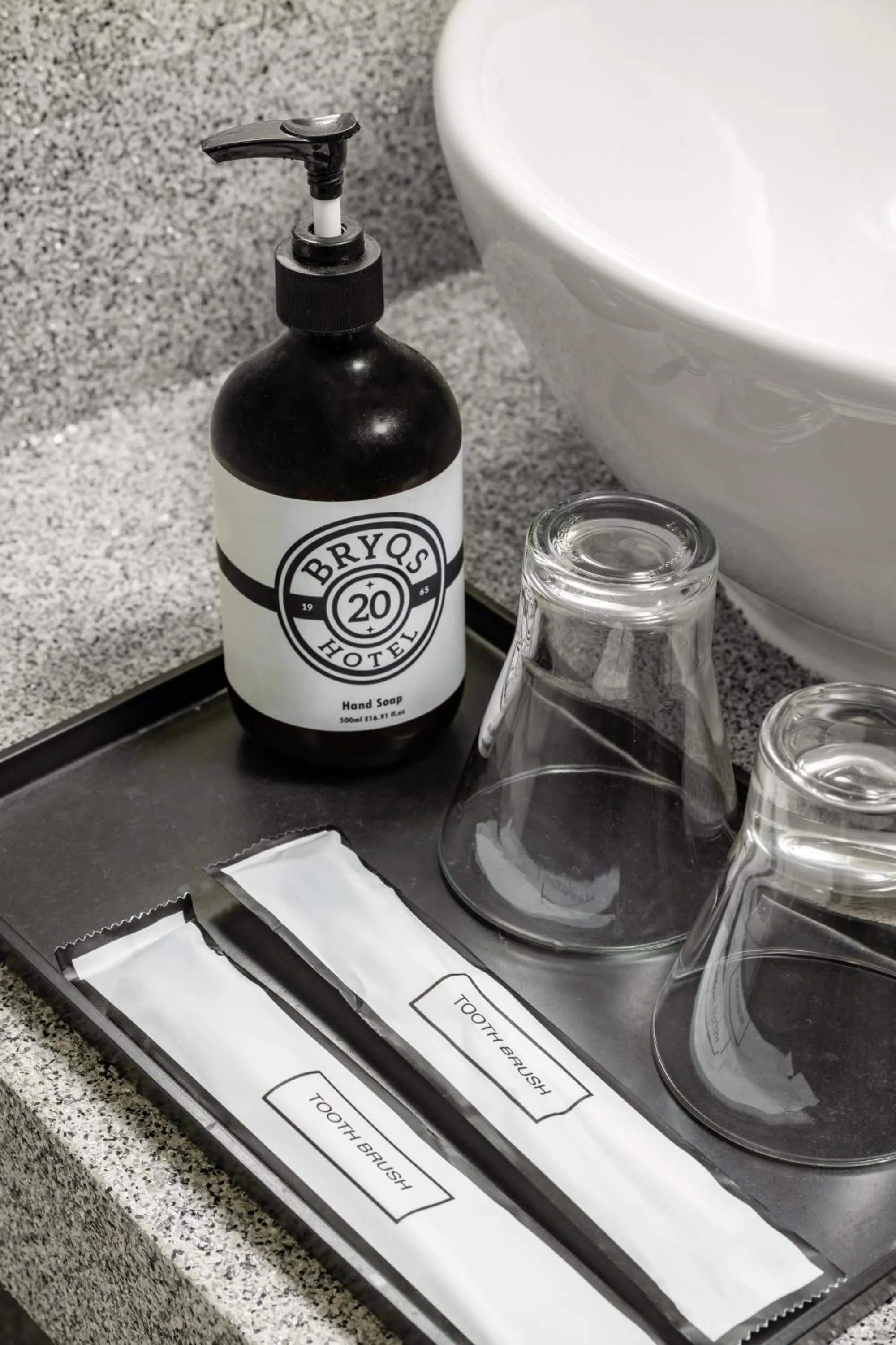 Deluxe Twin in BRYQS Hotel