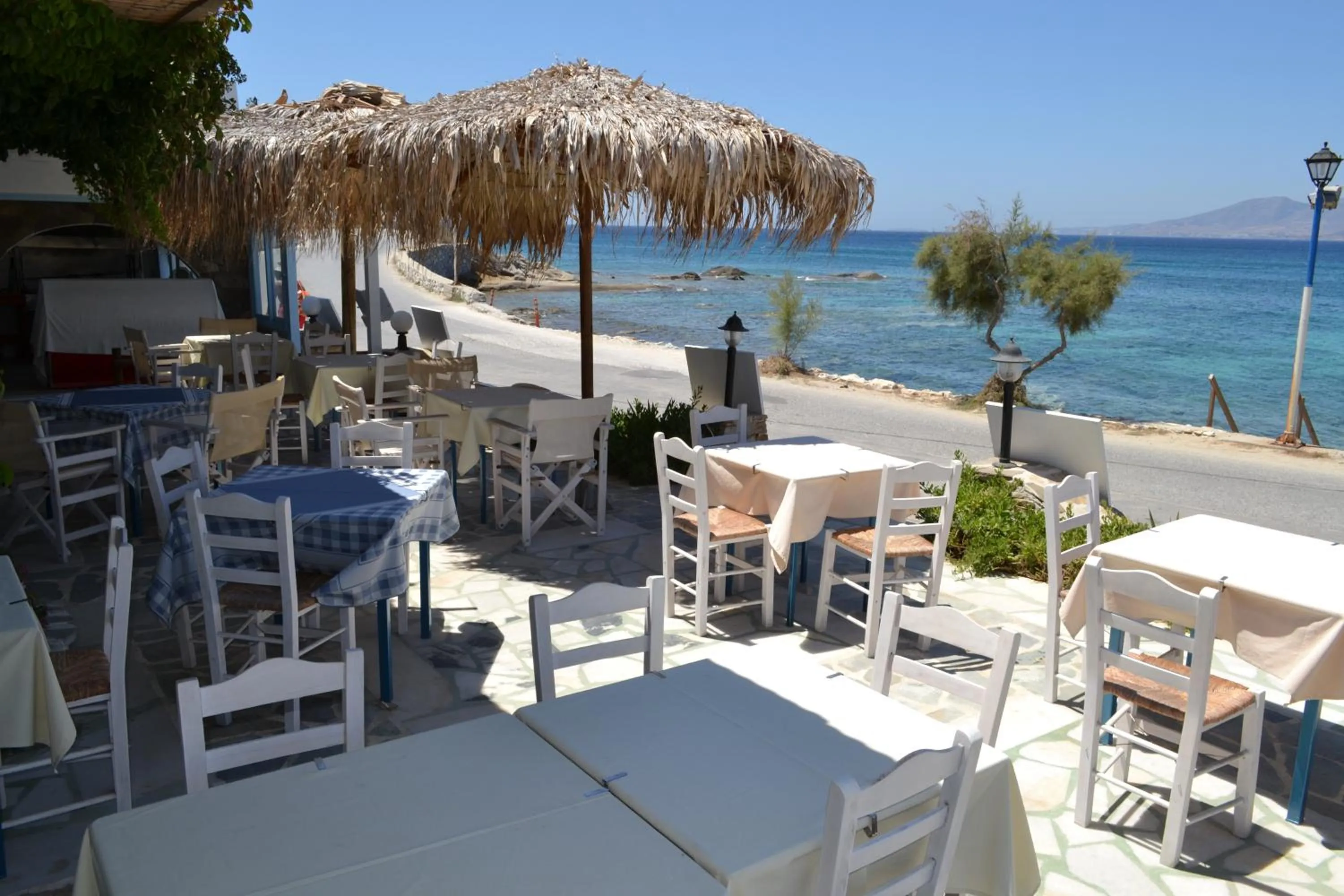 Restaurant/places to eat in Sunset