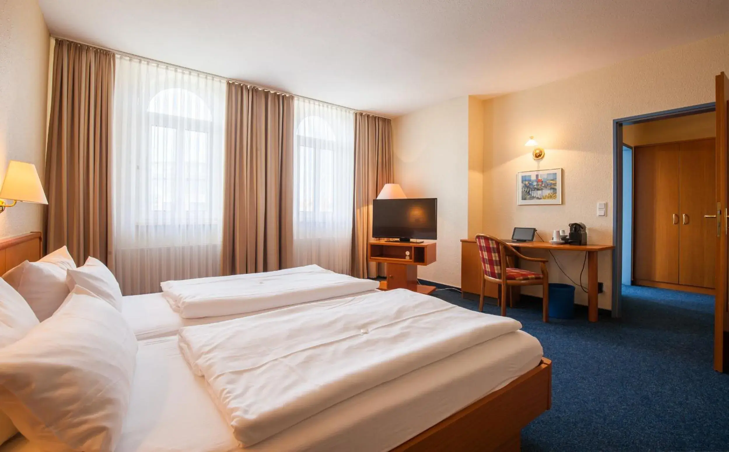 Bedroom, Bed in Sure Hotel by Best Western Wilhelmshaven City Bedroom, Bed in Sure Hotel by Best Western Wilhelmshaven City
