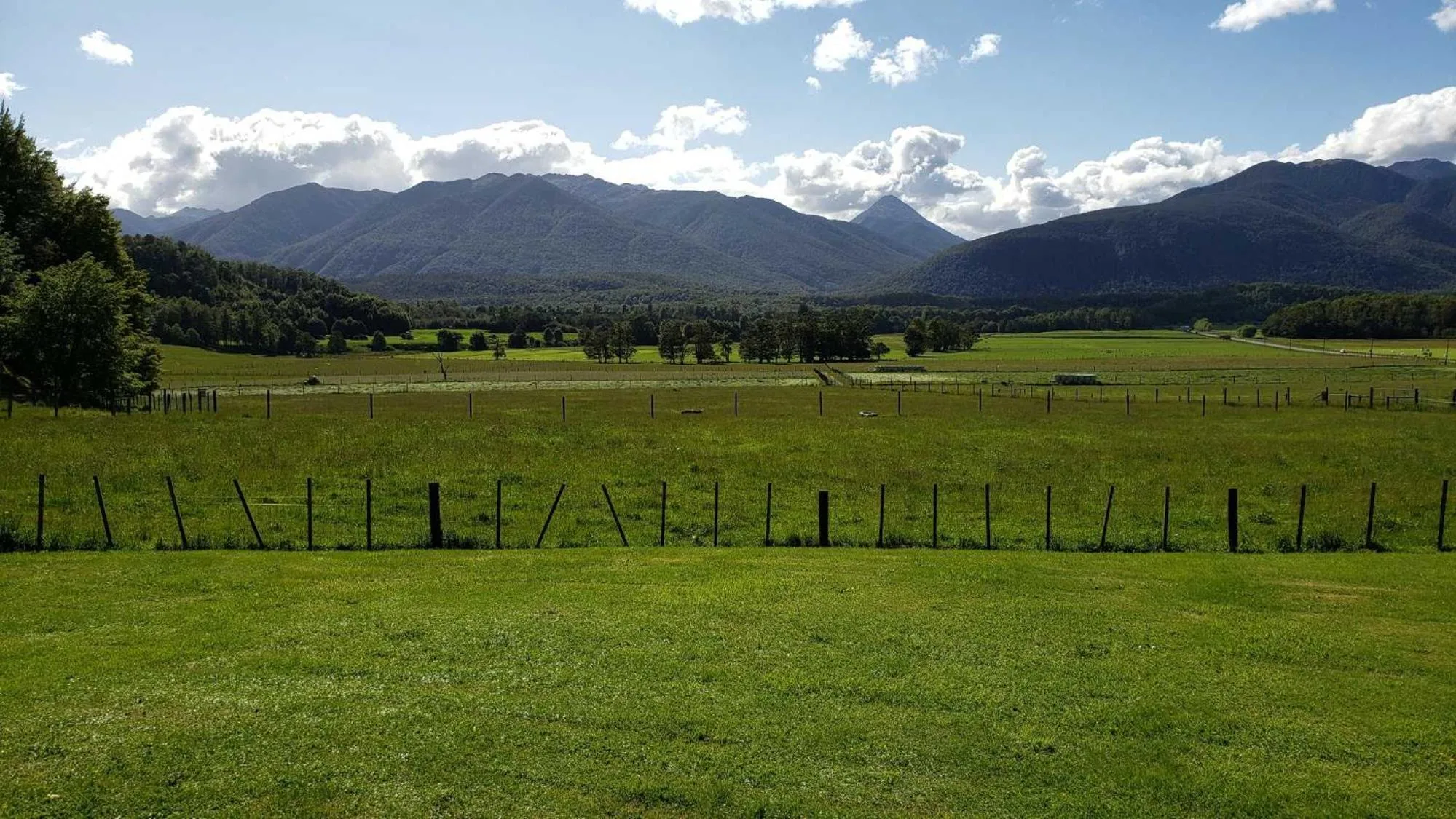 Property building in Lewis Pass Motels