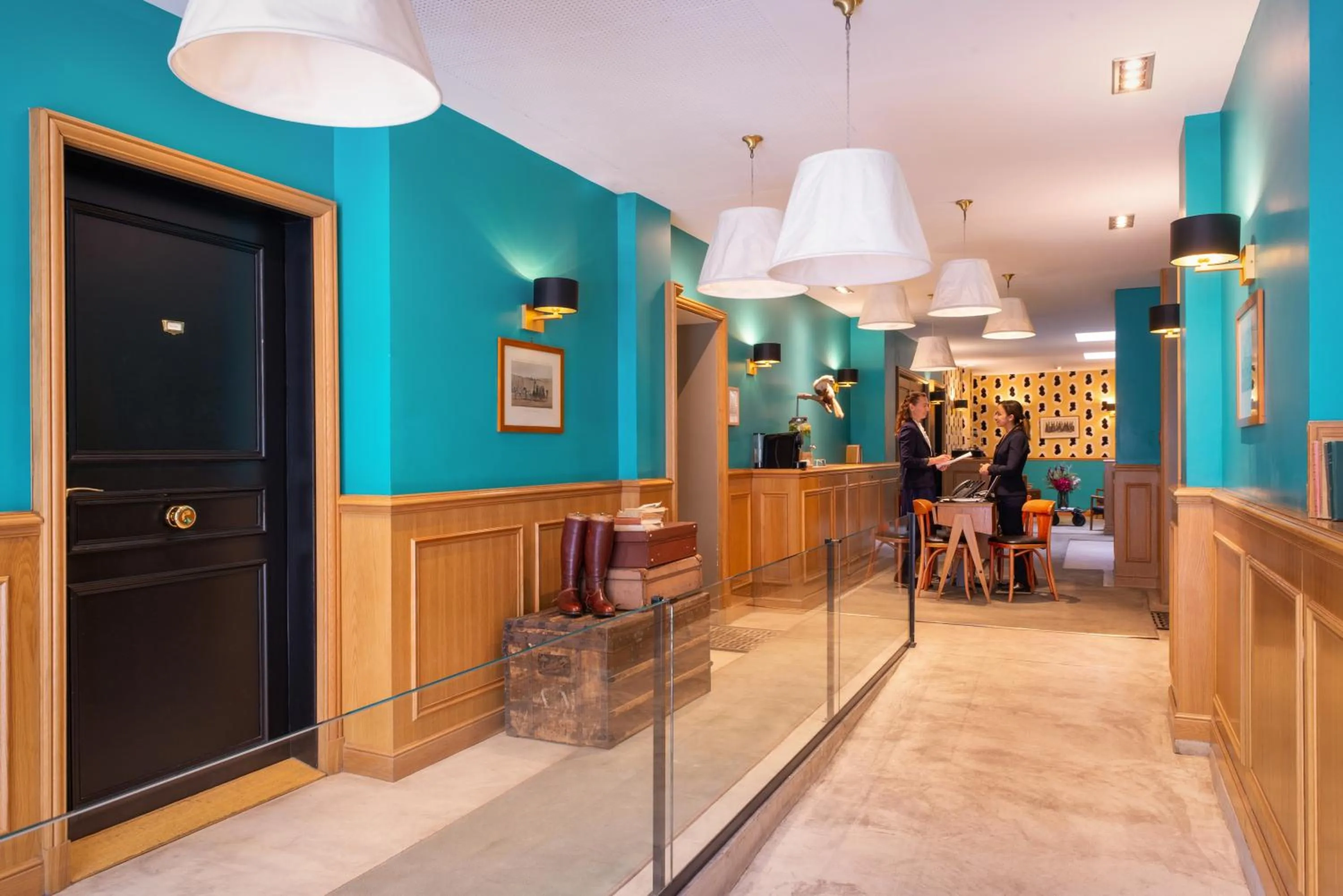 Lobby or reception in Hôtel Helzear Champs-Elysées