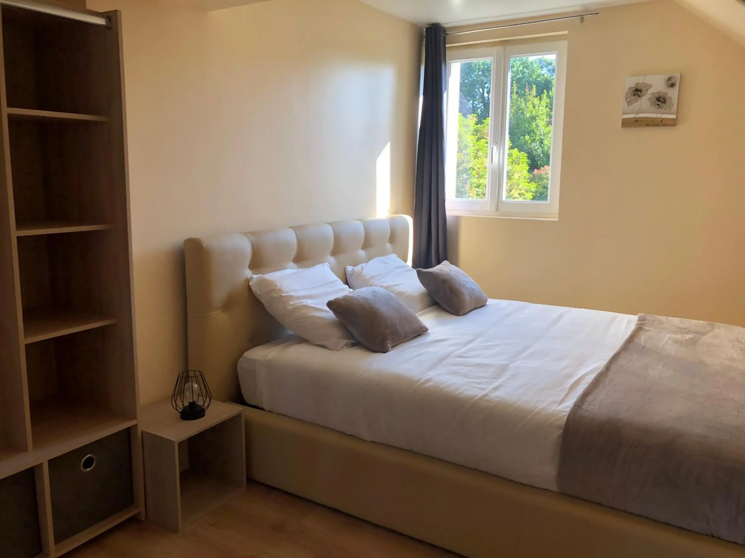 Deluxe King Room in Le Nid du Franc Deluxe King Room in Le Nid du Franc