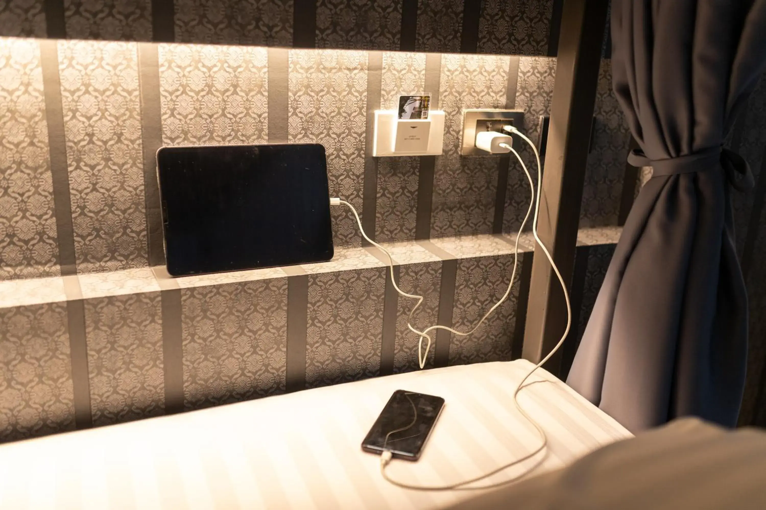 Bed in Baan Kun Mhor Hostel บ้านคุณหมอโฮสเทล Bed in Baan Kun Mhor Hostel บ้านคุณหมอโฮสเทล