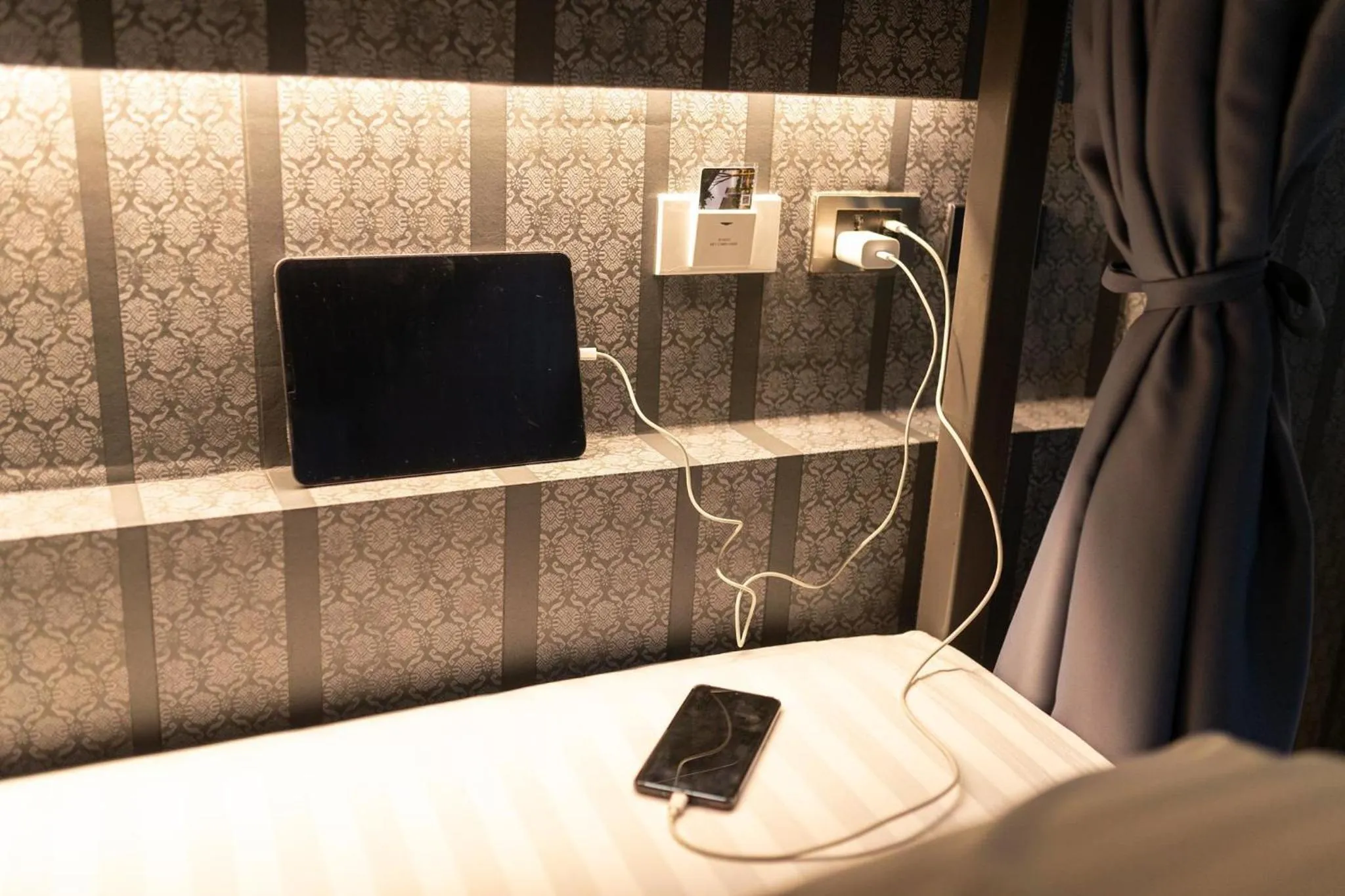 Area and facilities in Baan Kun Mhor Hostel บ้านคุณหมอโฮสเทล