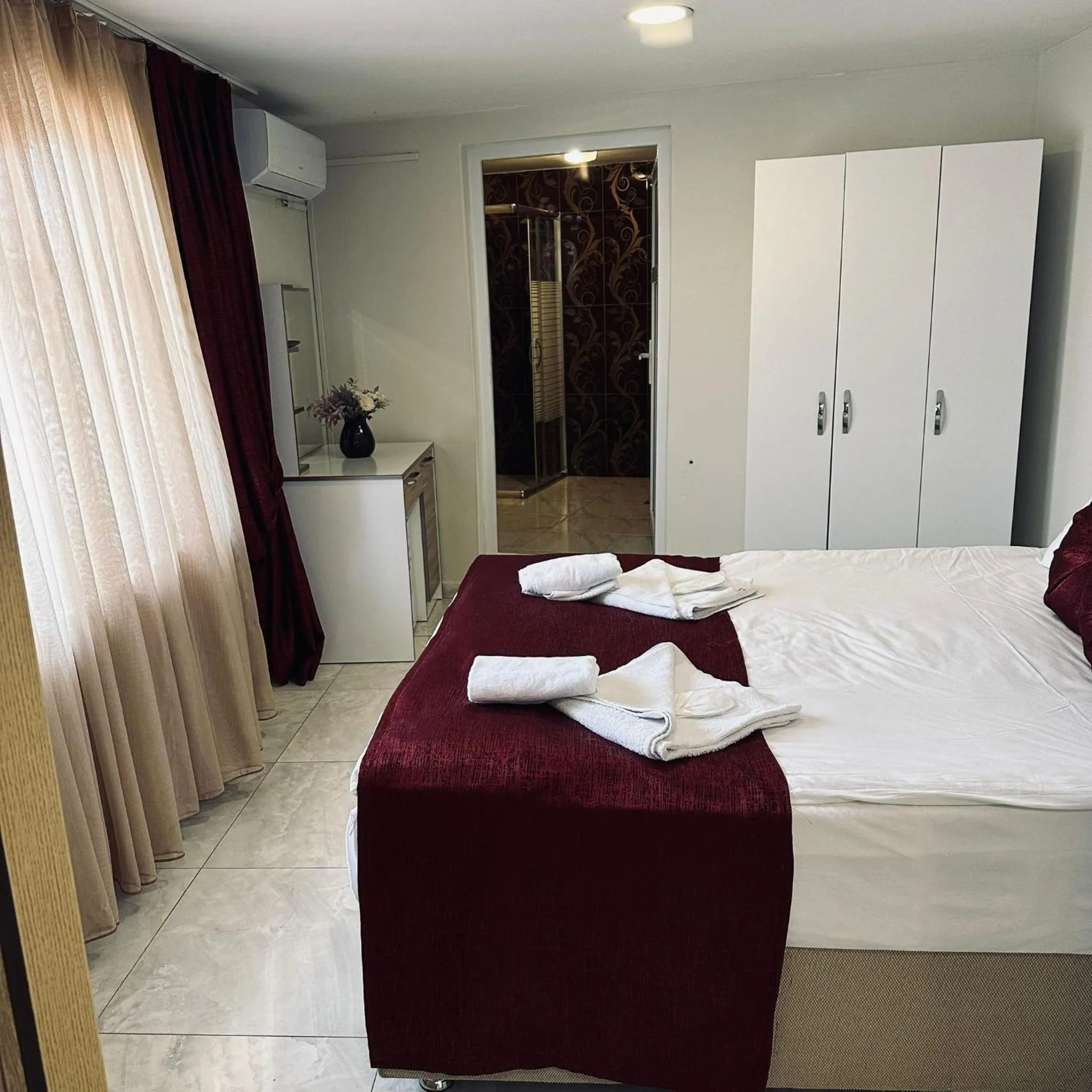 Bed in Bursa Malkoc Hotel