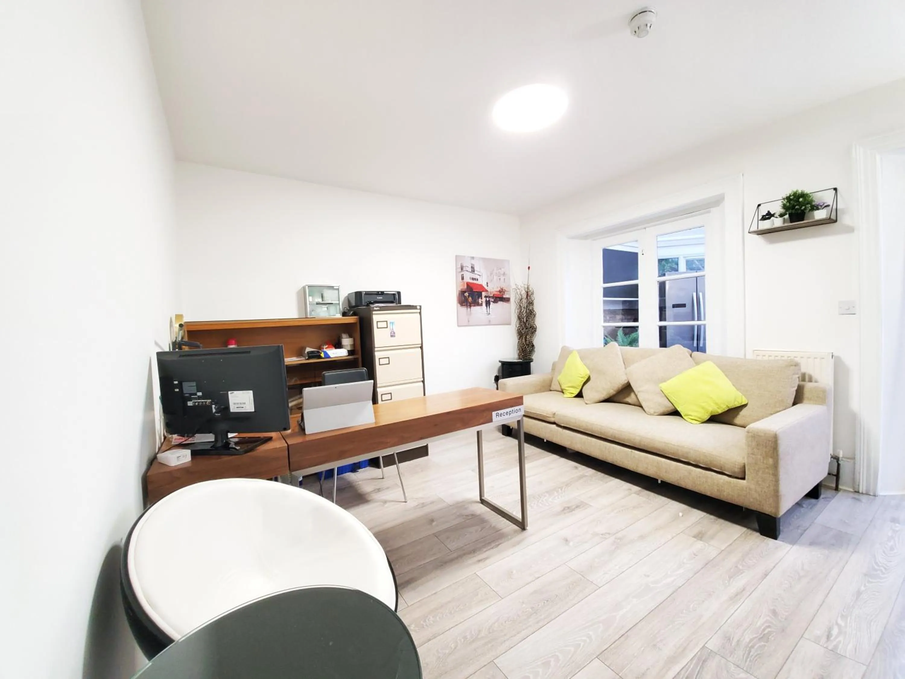 Seating area in Sleeplicity London Heathrow