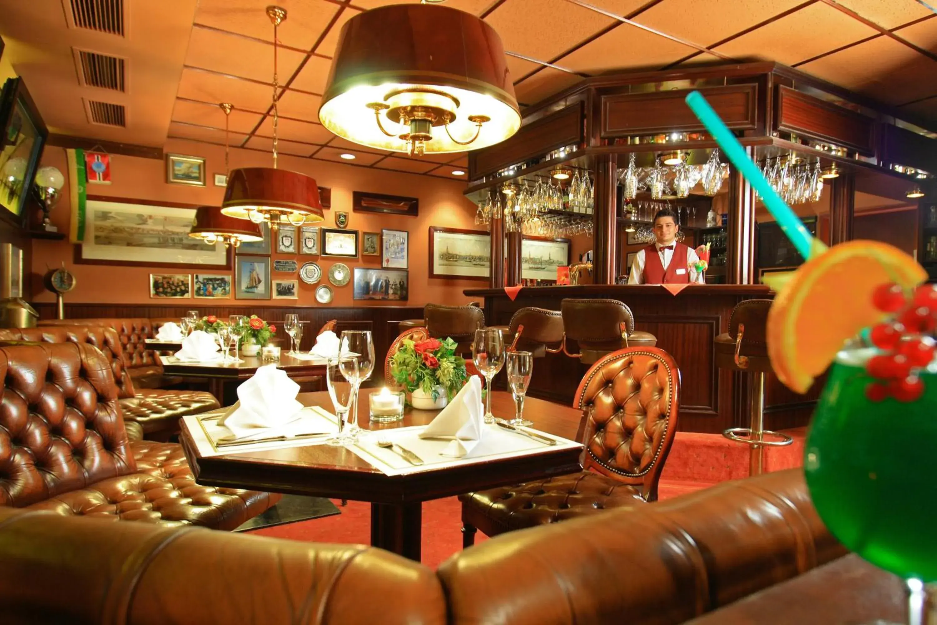 Lounge or bar in Hotel Panorama Hamburg-Billstedt Lounge or bar in Hotel Panorama Hamburg-Billstedt