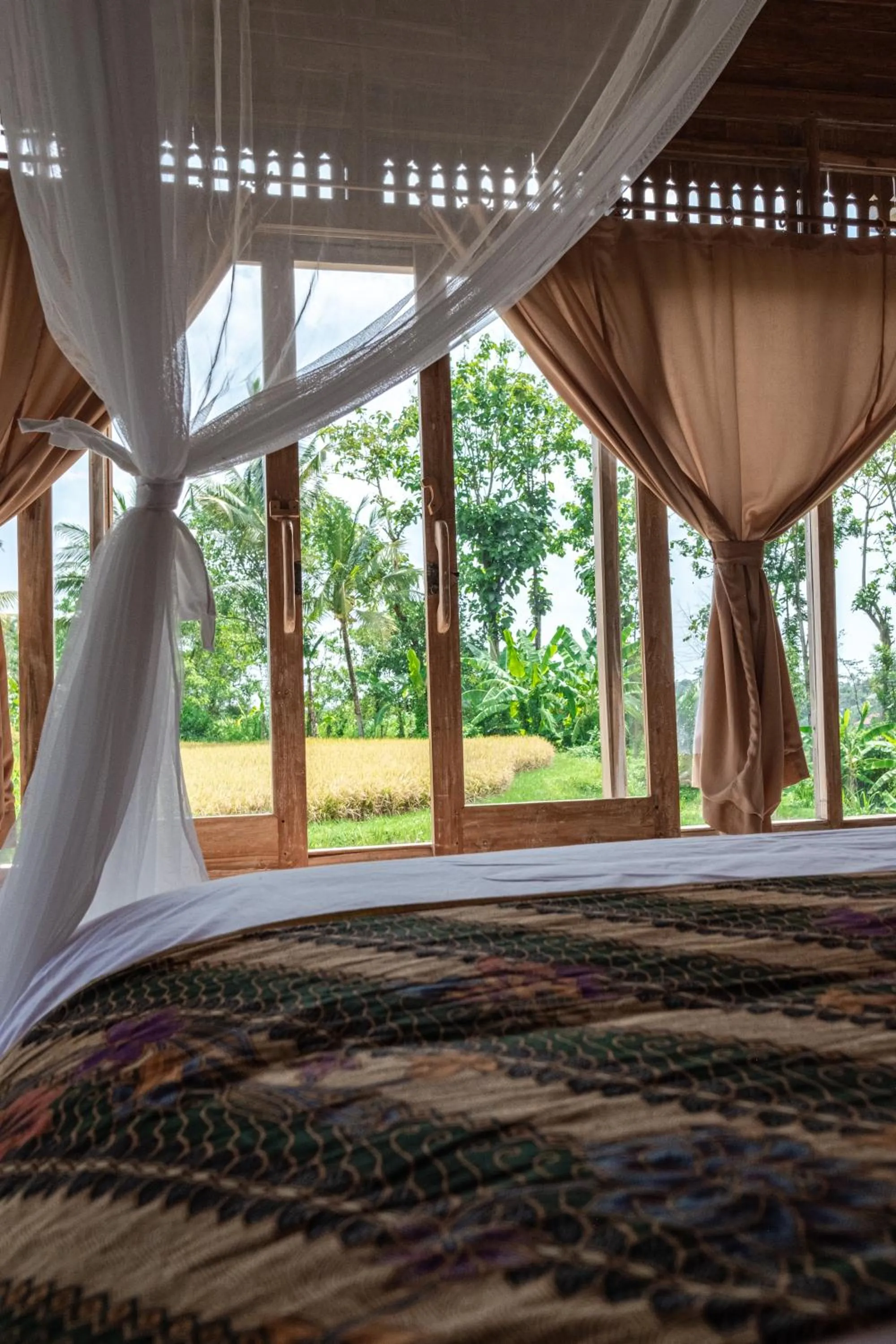 Garden view, Bed in Kidem Ubud Villas