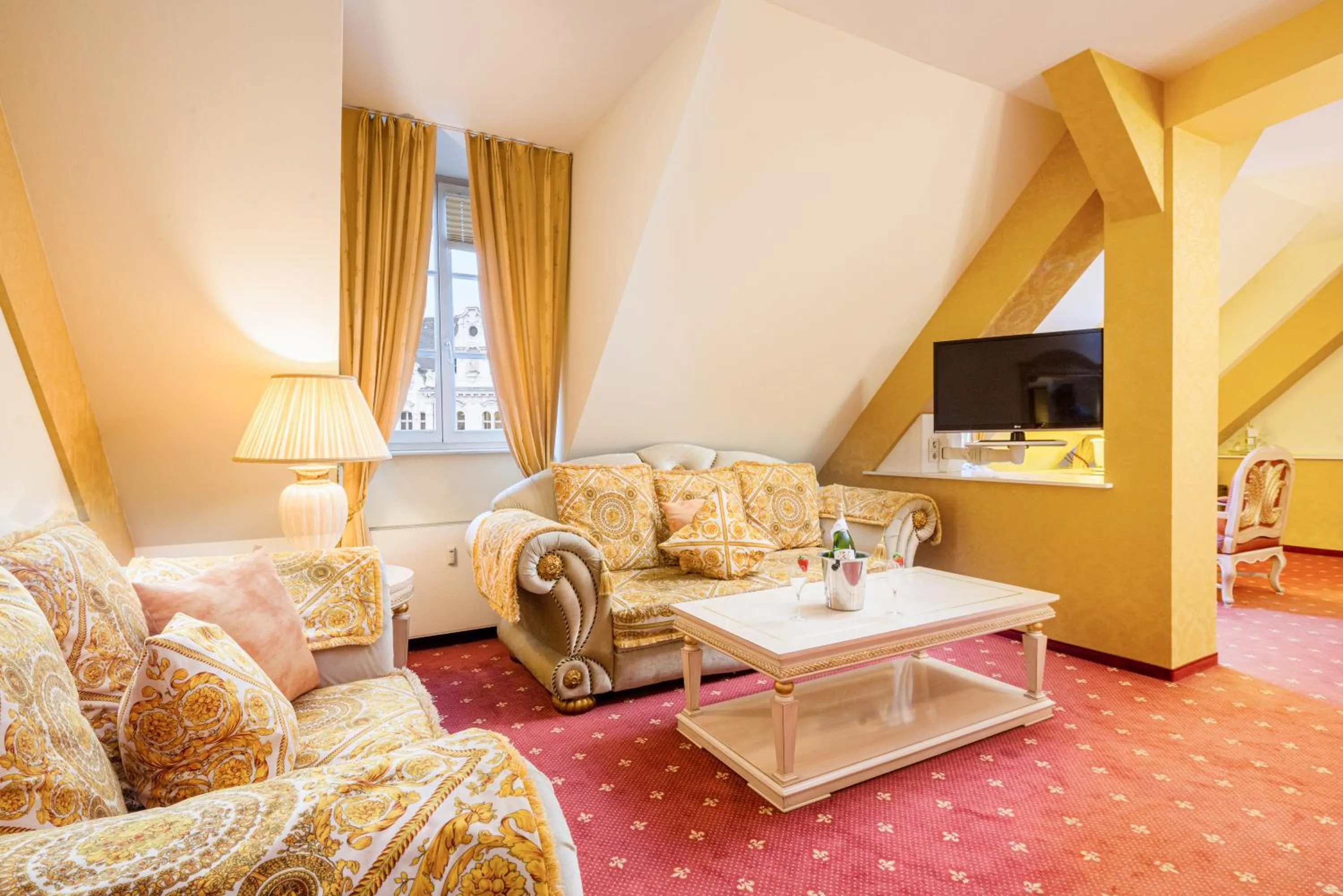 Photo of the whole room in Hotel Augusta Am Kurfürstendamm